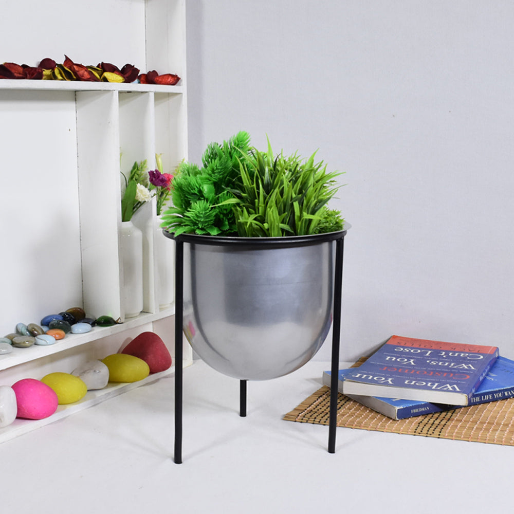 Tamsin Silver Pot Planter