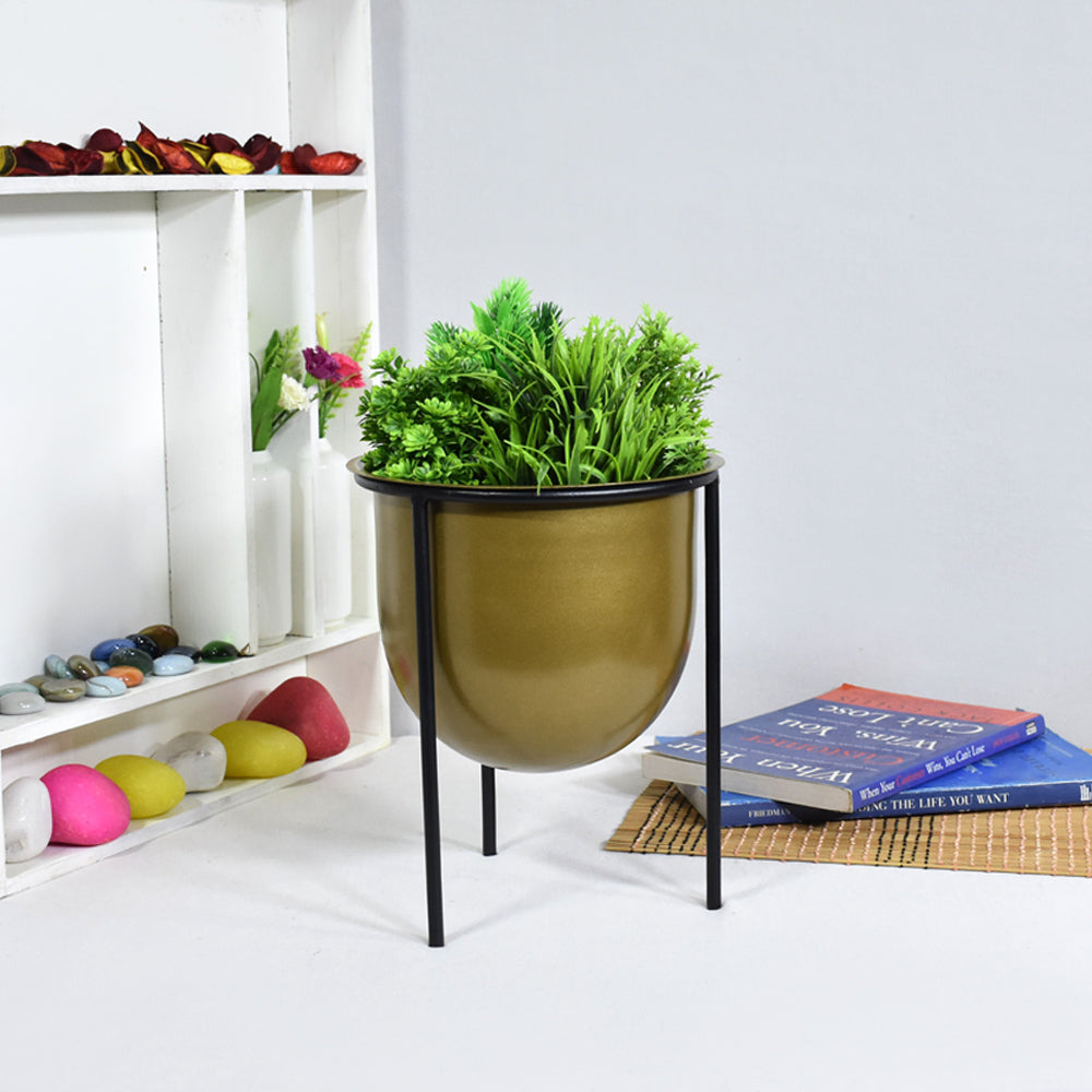 Tamsin Gold Pot Planter