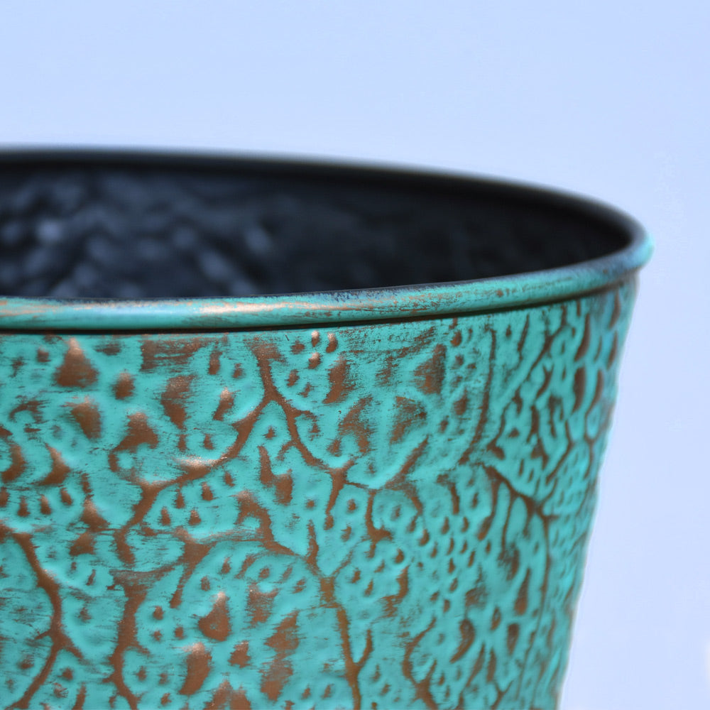 Kaelin Green Pot Planter