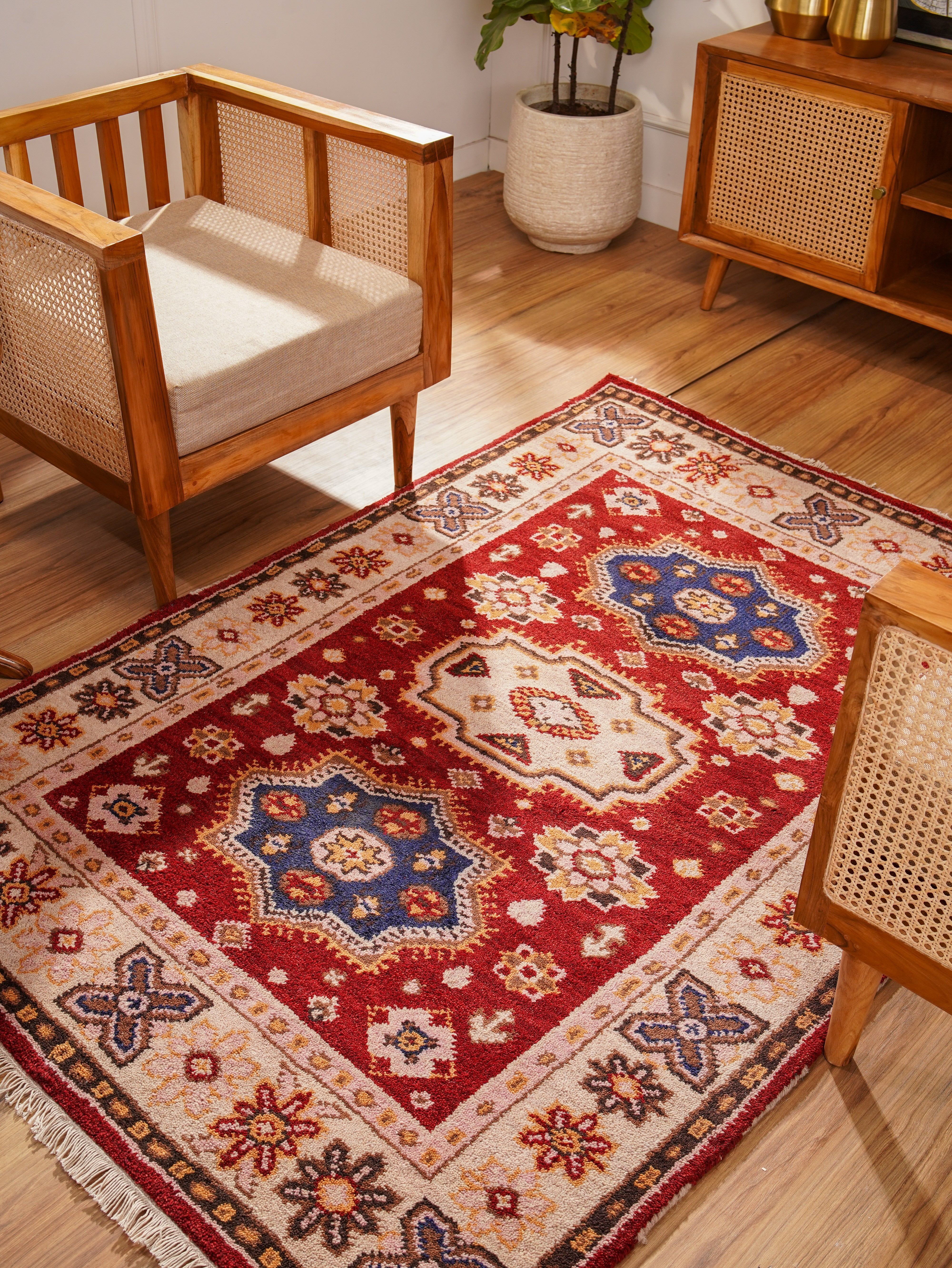 Veerana Hand Knotted Oriental Area Rug