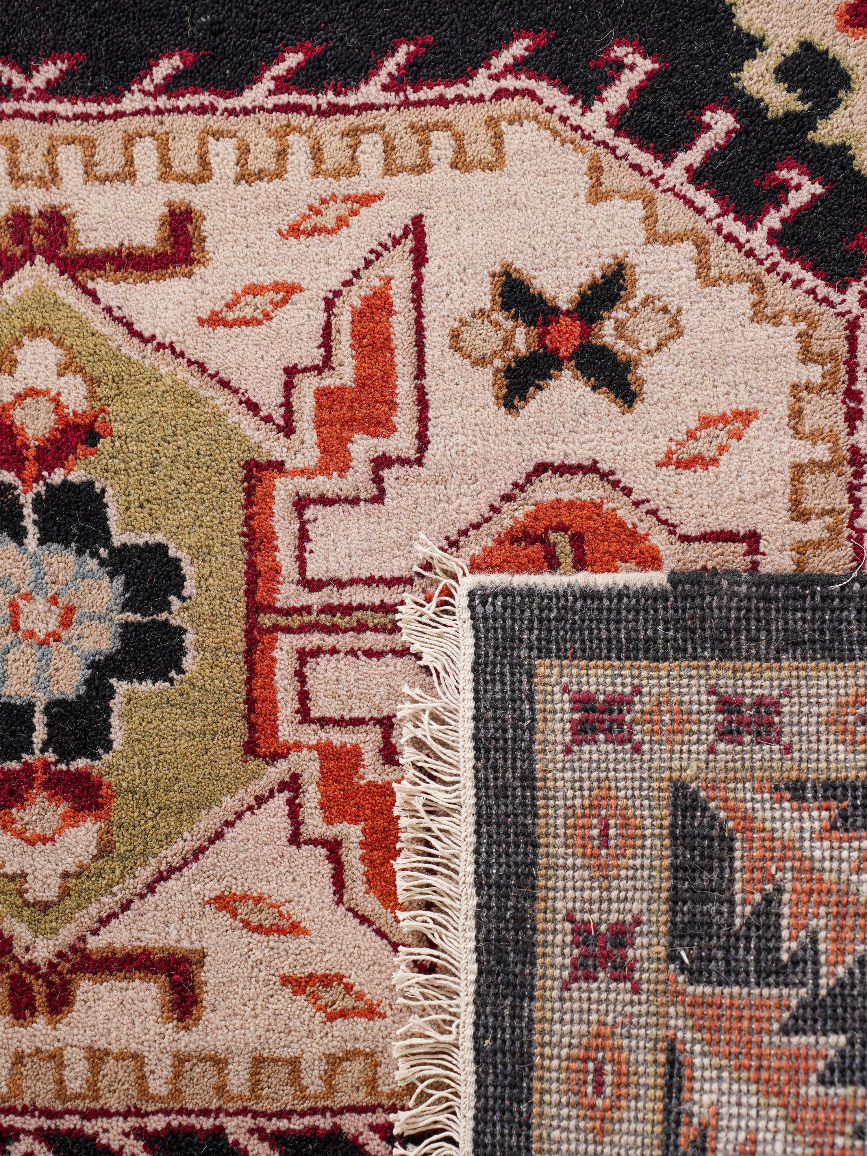 Kavi Hand Knotted Oriental Area Rug