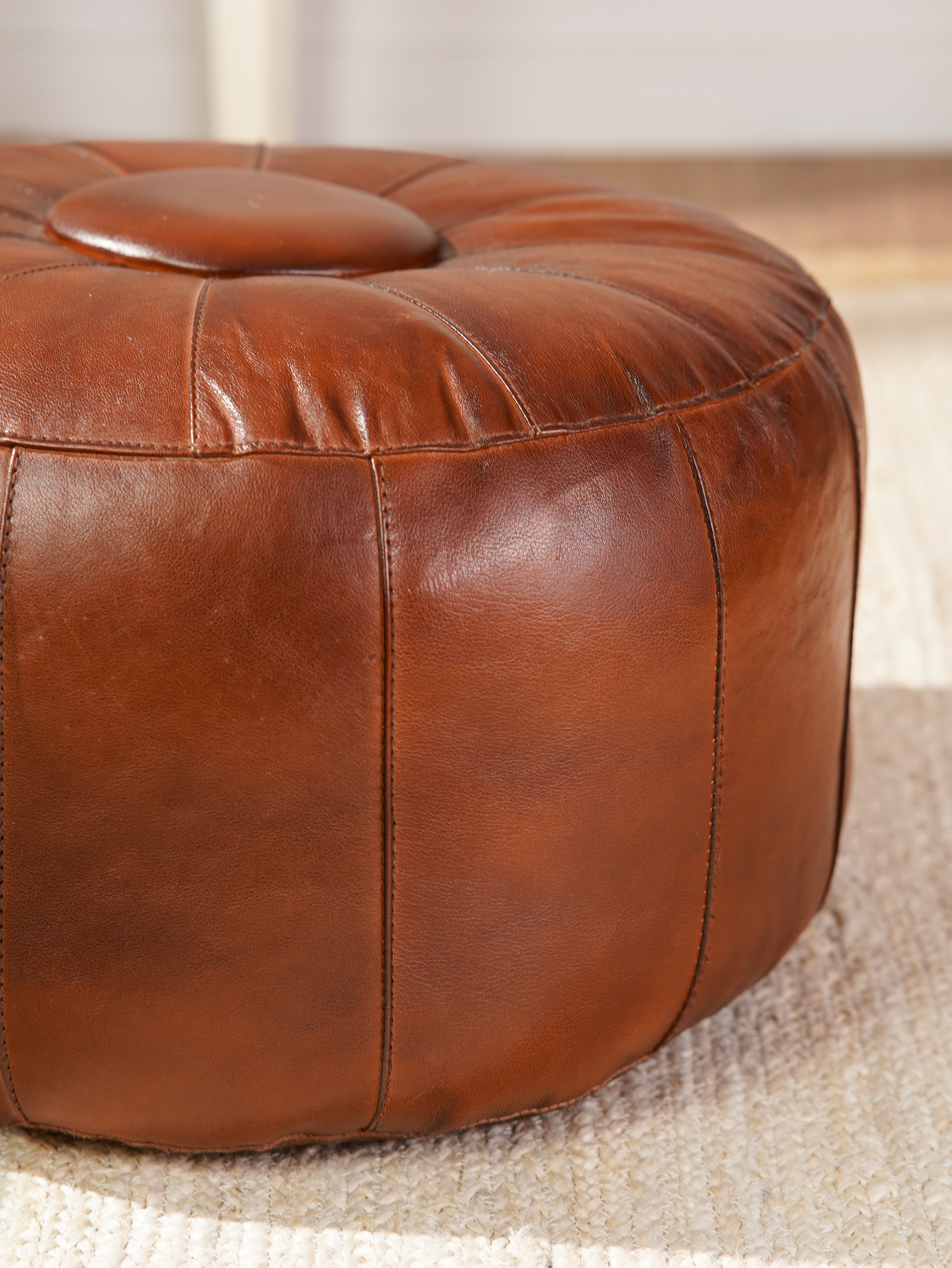 Handmade Buffalo Leather Pouf – Chesterfield Tuft Ottoman | Round | Filled