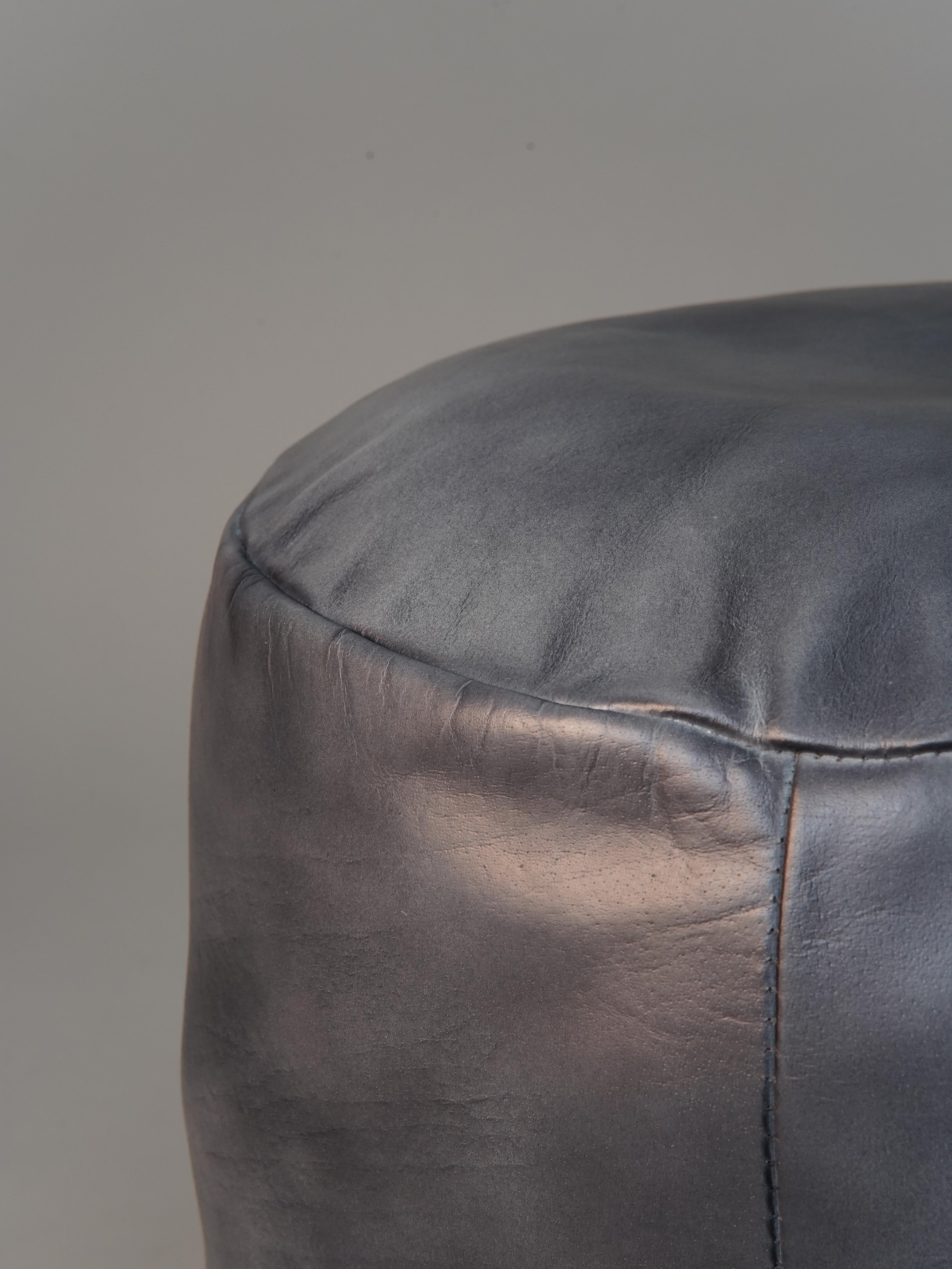 Charcoal Comfort Round Pouf