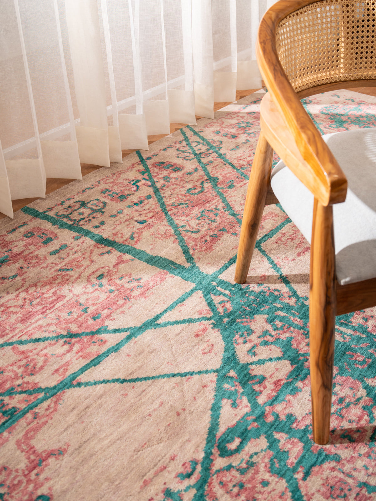Teal Reverie Hand Knotted Oriental Wool Area Rug
