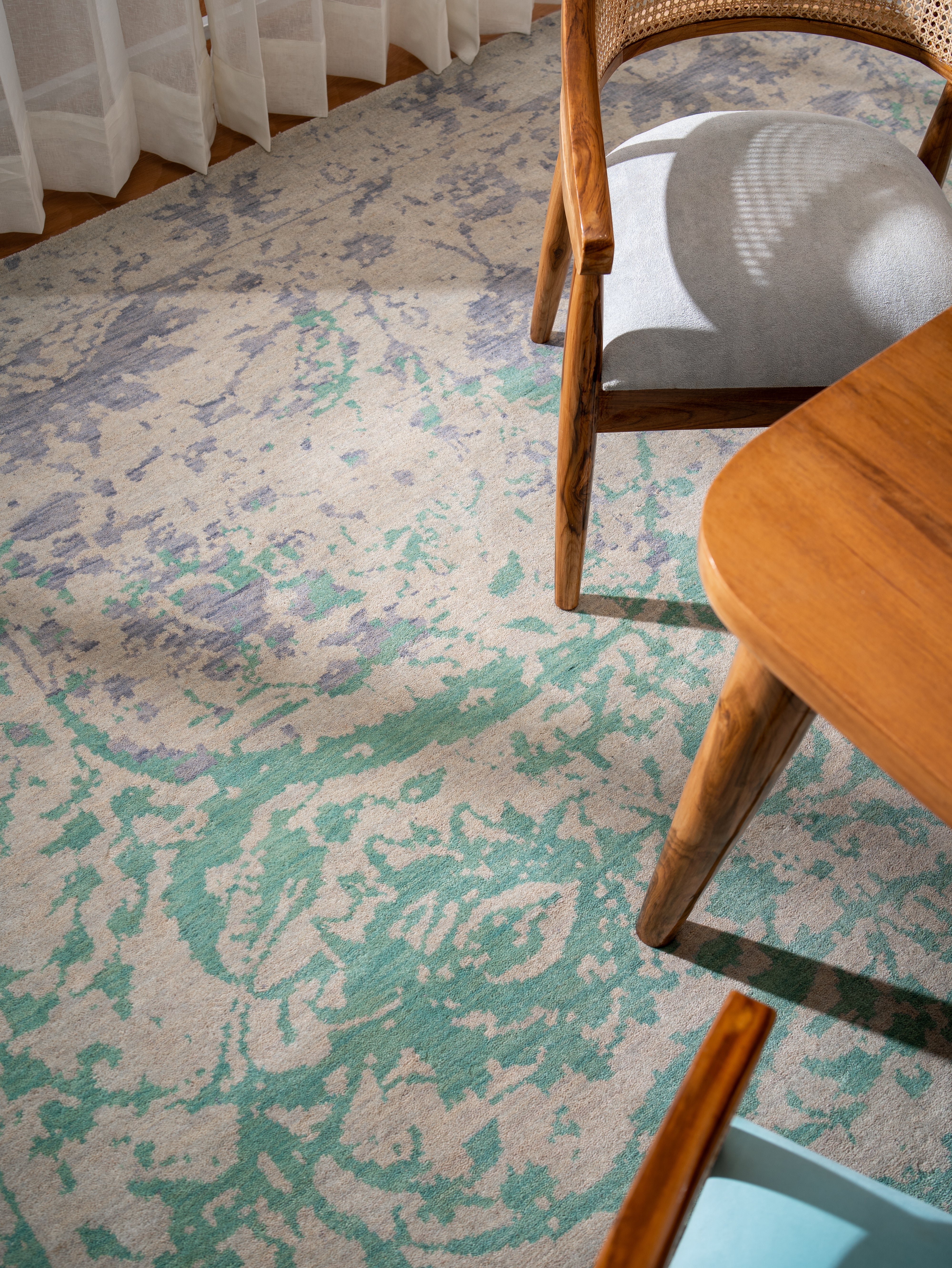 Jaipur Mint Hand Knotted Oriental Area Rug