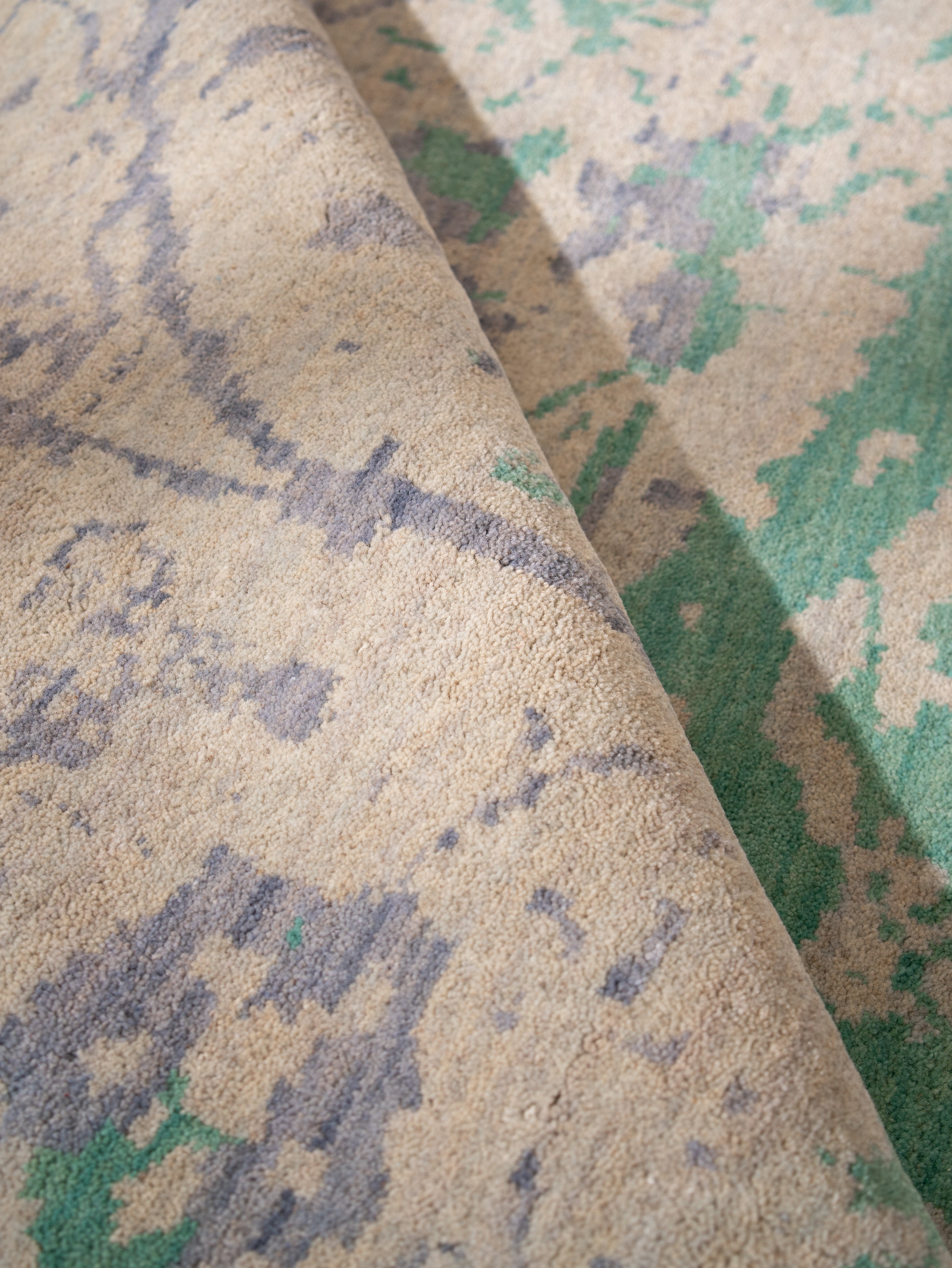 Jaipur Mint Hand Knotted Oriental Area Rug