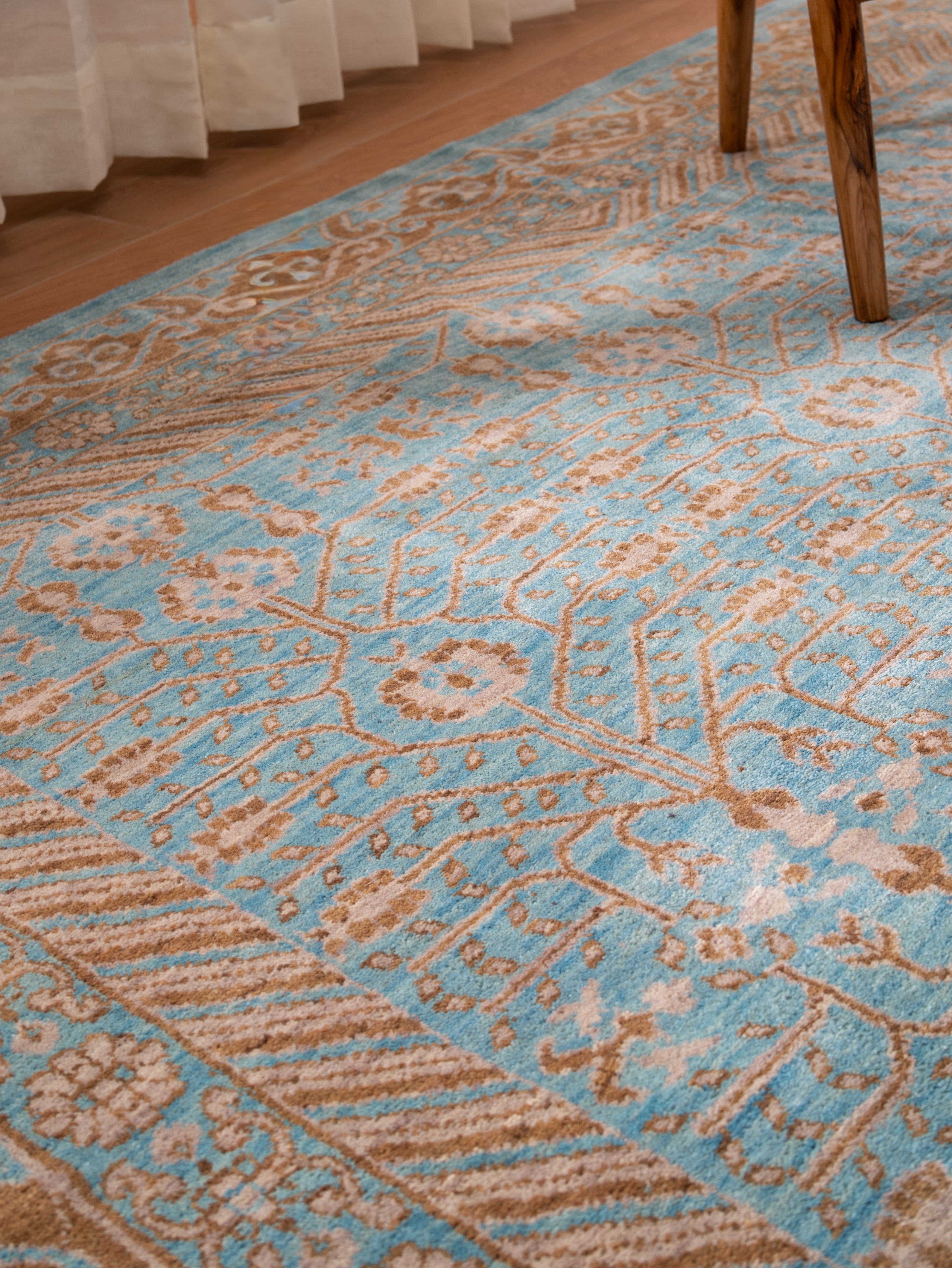 Blue Mirage Hand Knotted Oriental Wool Area Rug