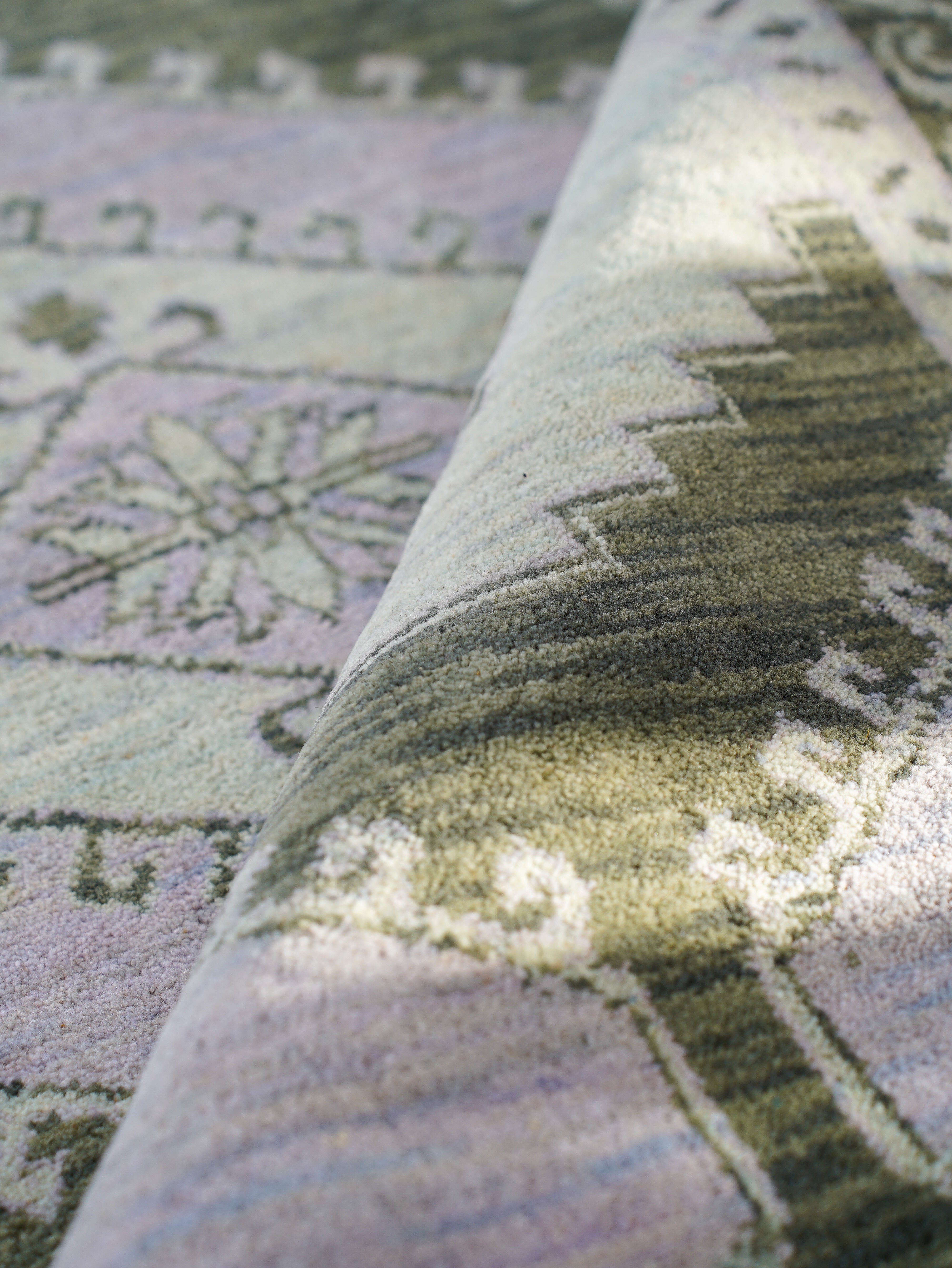 Hand Knotted Wool Oriental Area Rug Light Green