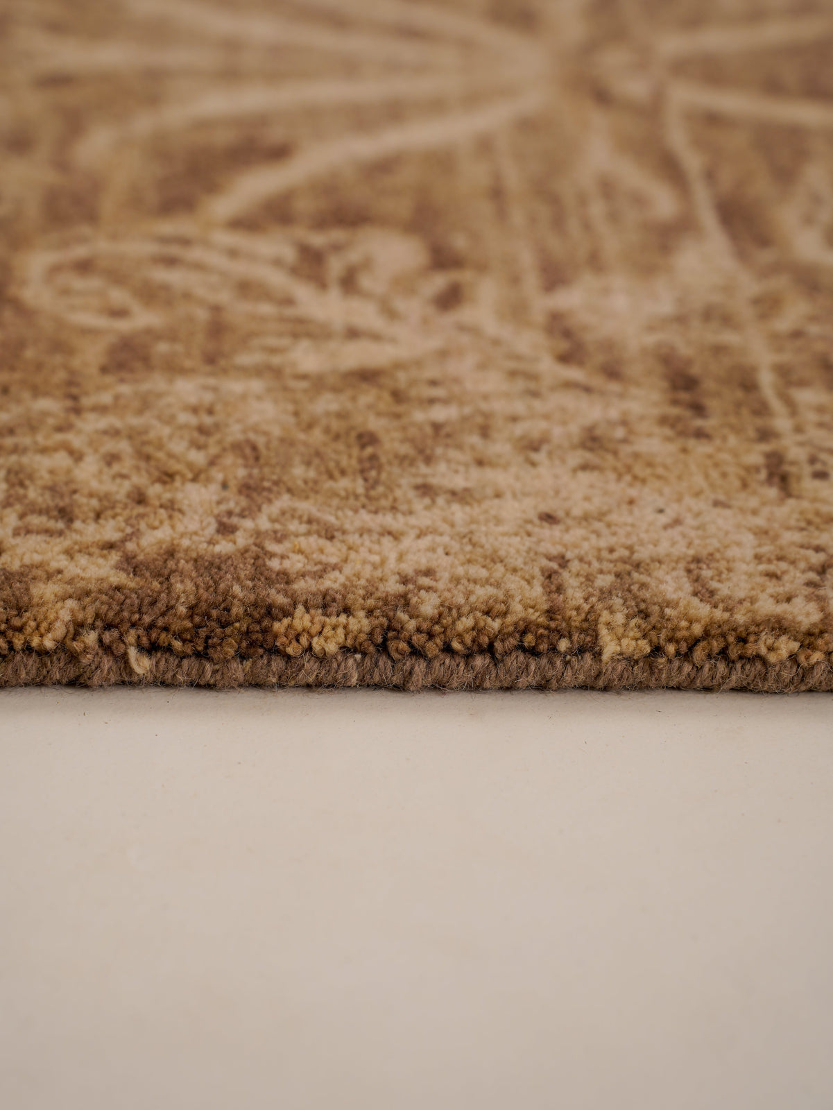 Autumn Heirloom Hand Knotted Floral Area Rug