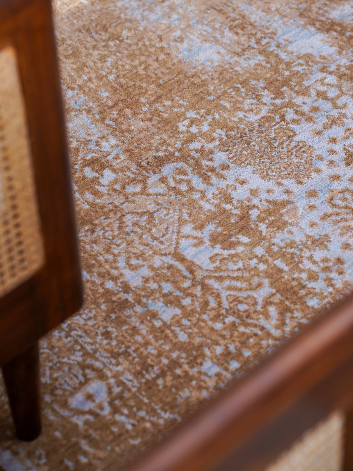 Antique-Inspired Distressed Hand Knotted Wool Rug