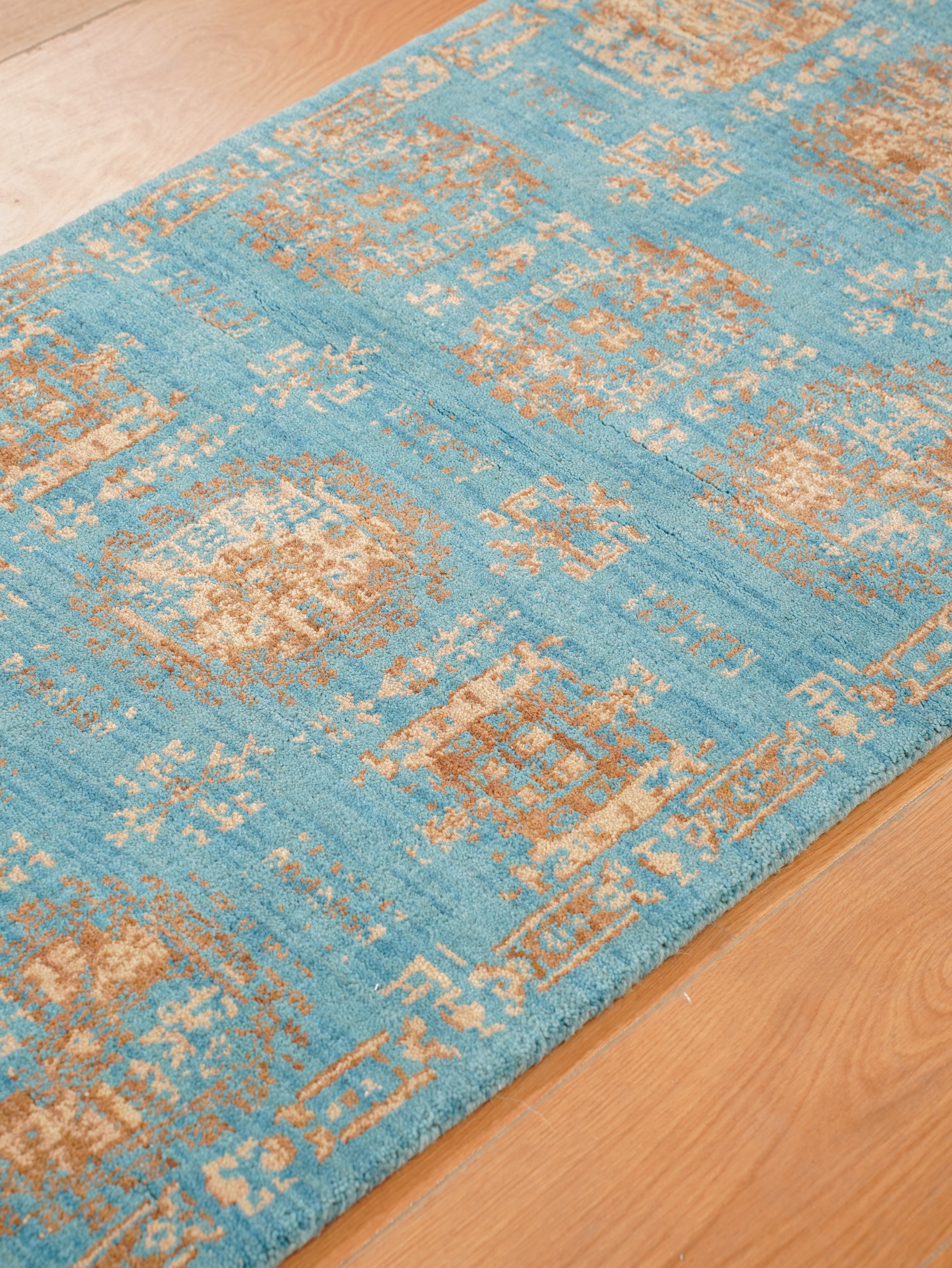 Turquoise Tribal Medallion Hand Knotted Wool Area Rug