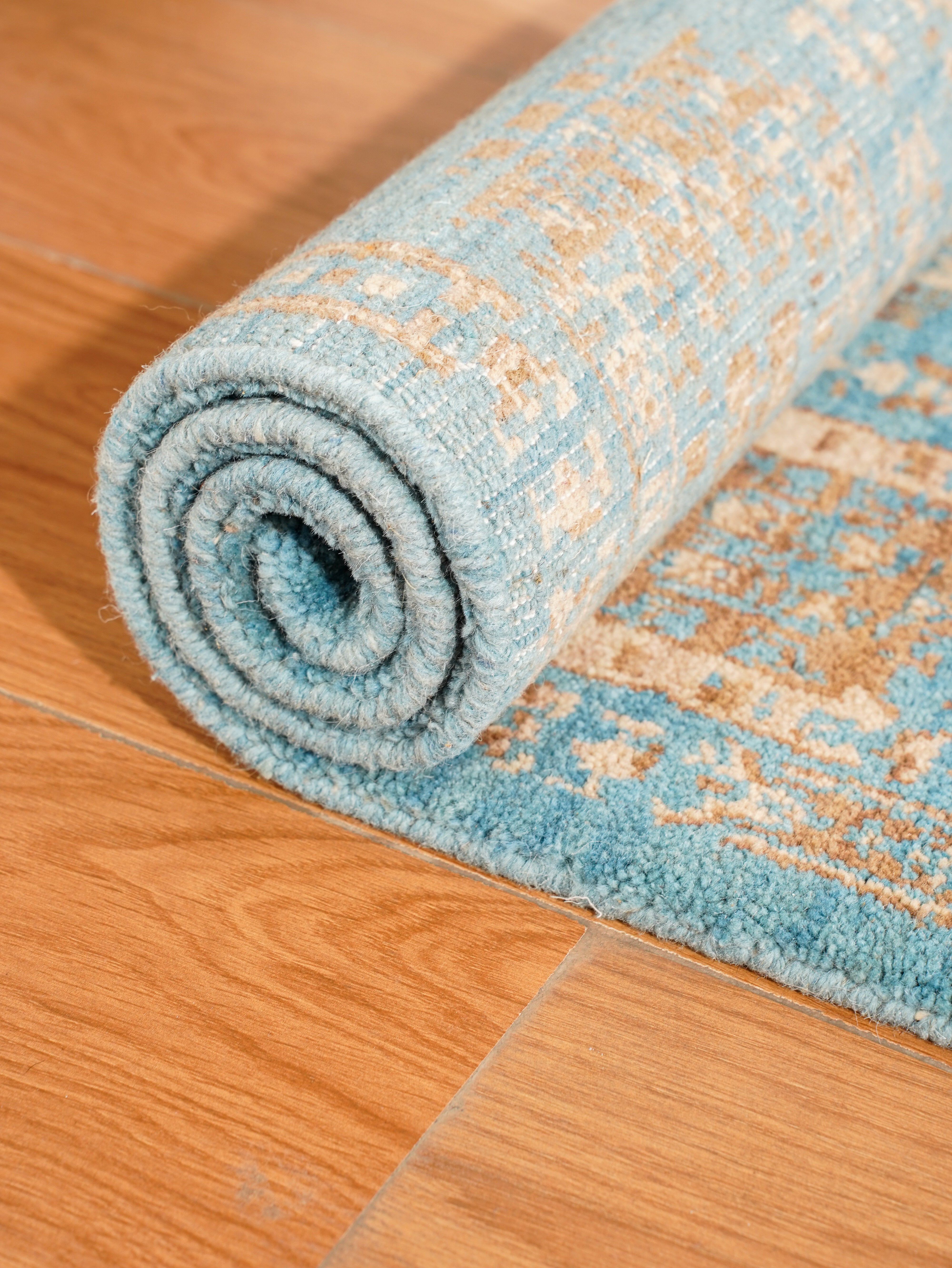 Turquoise Tribal Medallion Hand Knotted Wool Area Rug