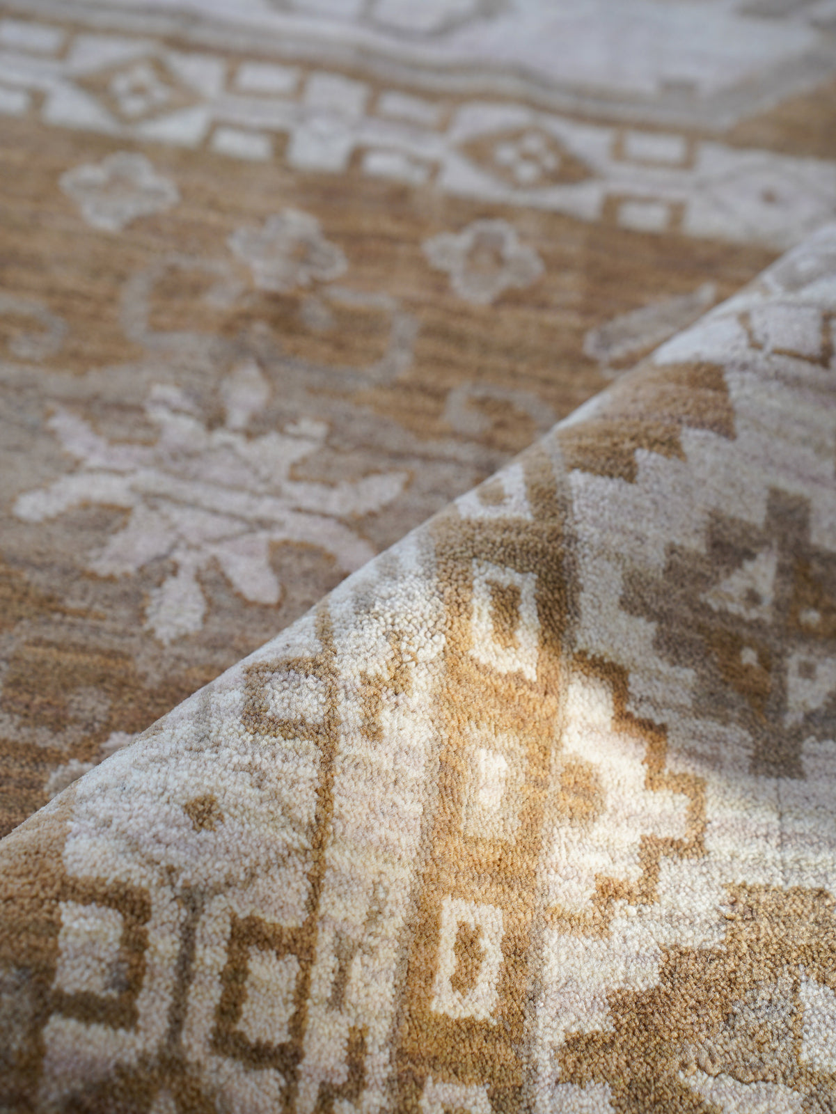 Classic Oriental Medallion Rug
