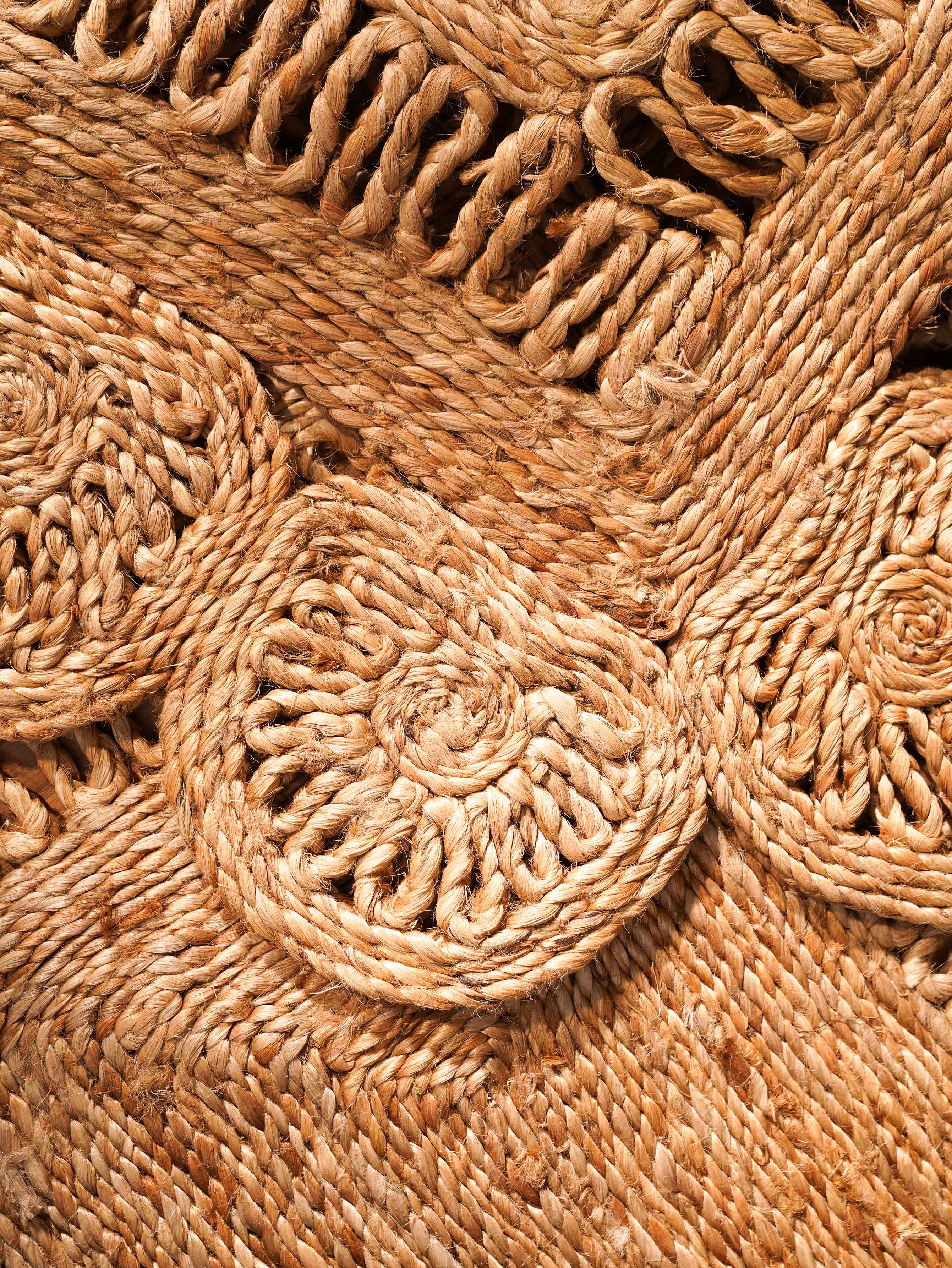 Natural Wheat Brown Handwoven Jute Rug – Flatweave Eco-Friendly Area Rug in Round, Rectangle & Square