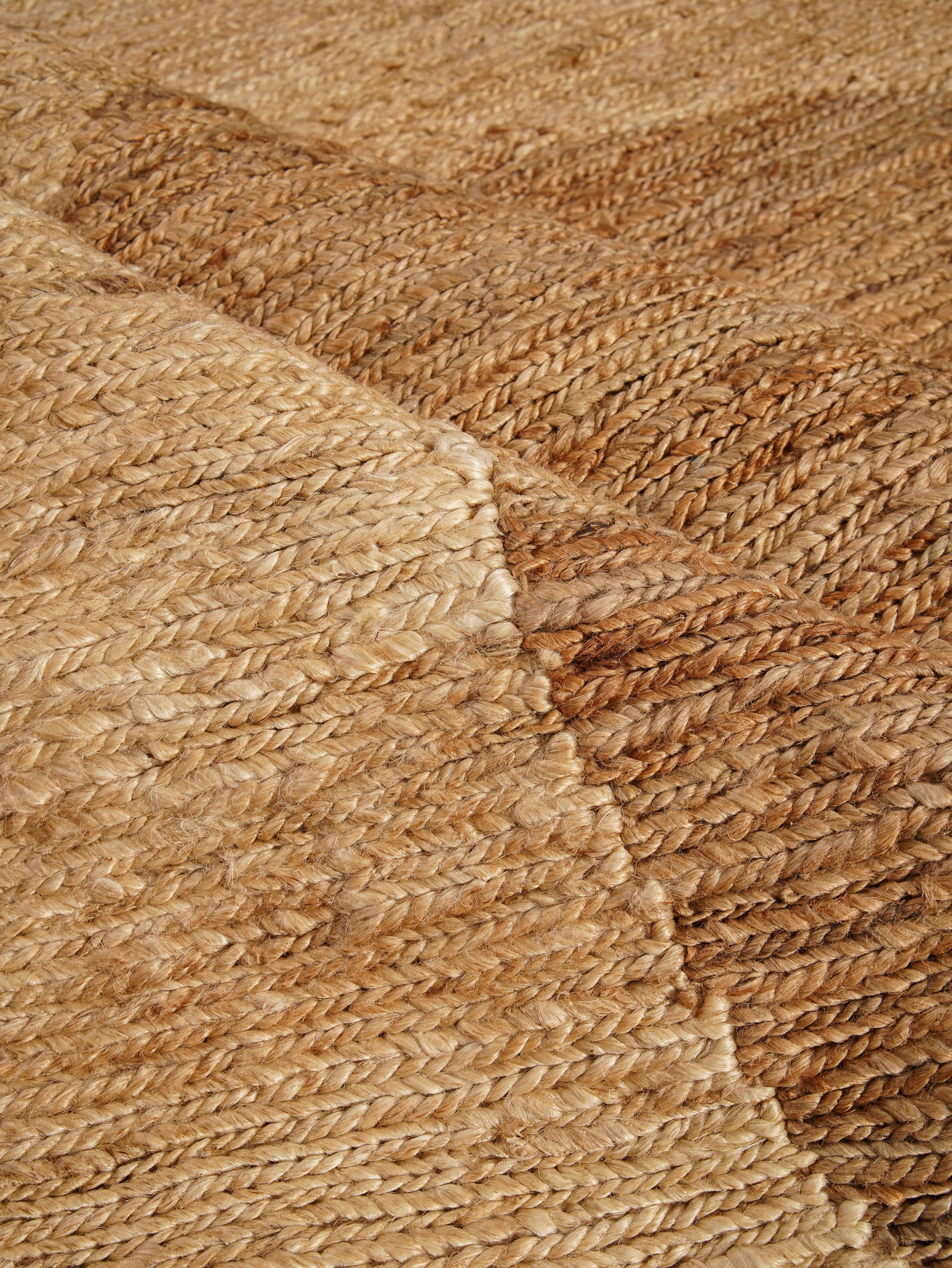 Frame Hand Knotted Sumak Washable Rug