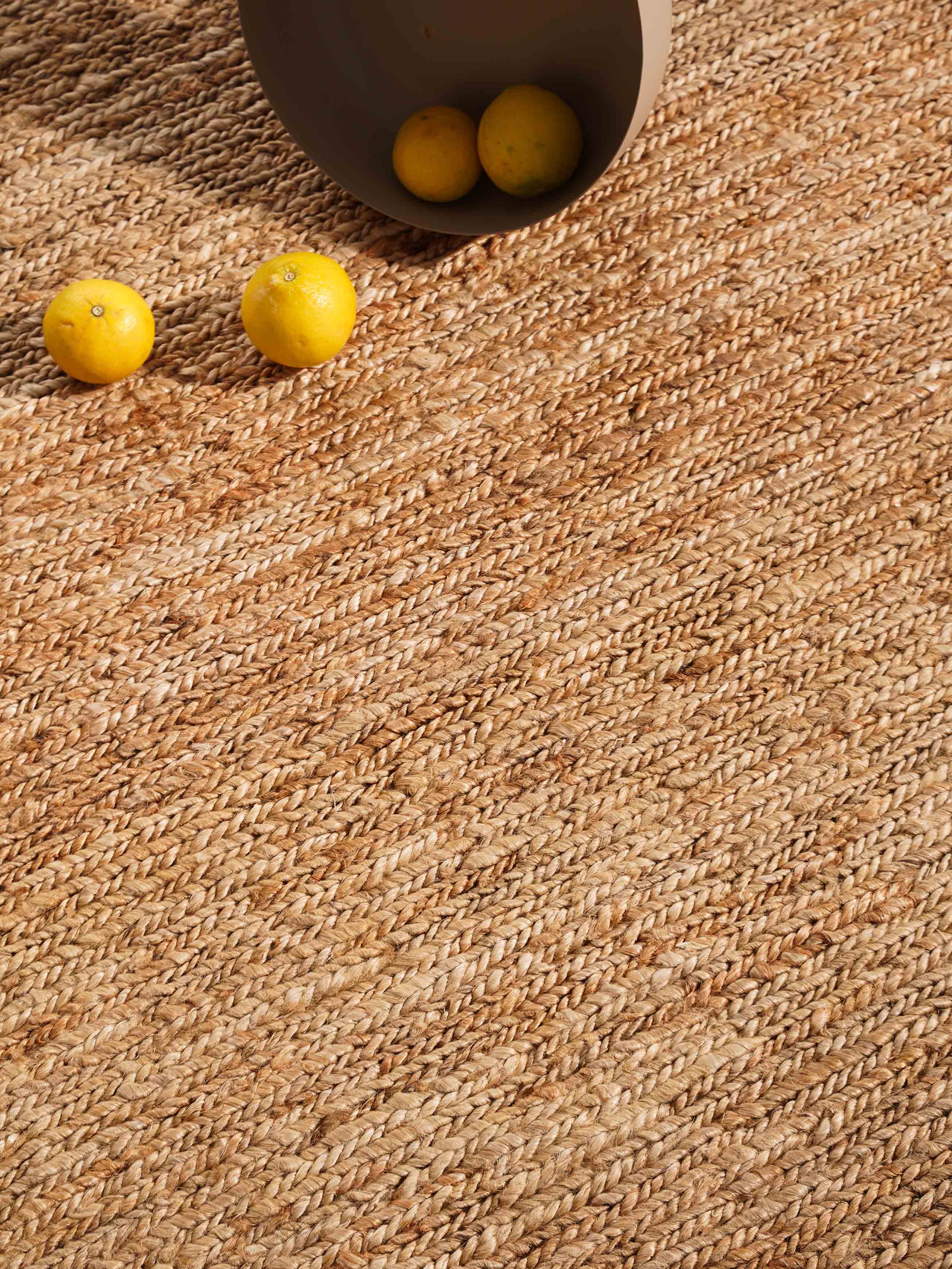 Frame Hand Knotted Sumak Washable Rug