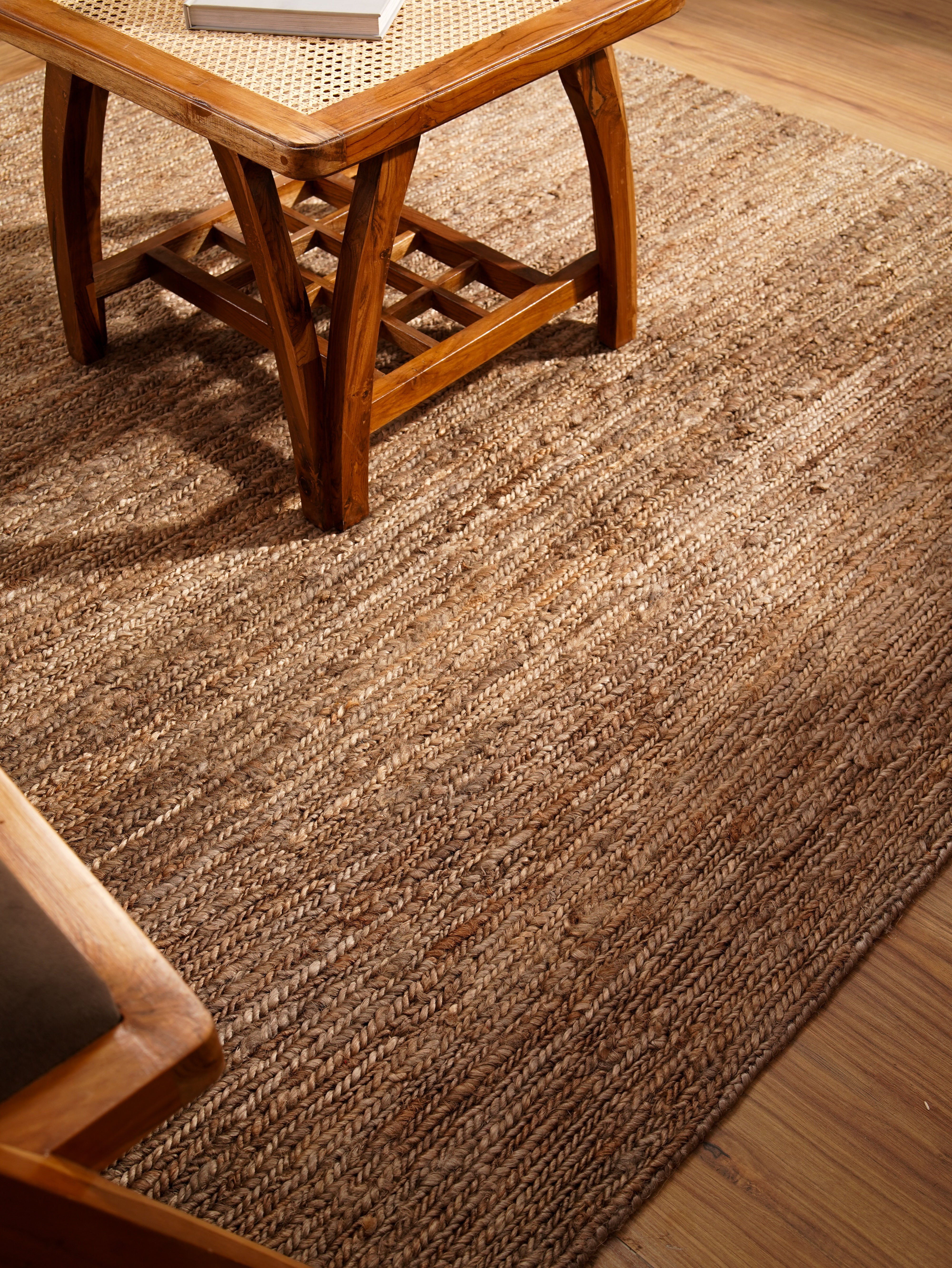 Light Brown Hand Knotted Sumak Jute Rug