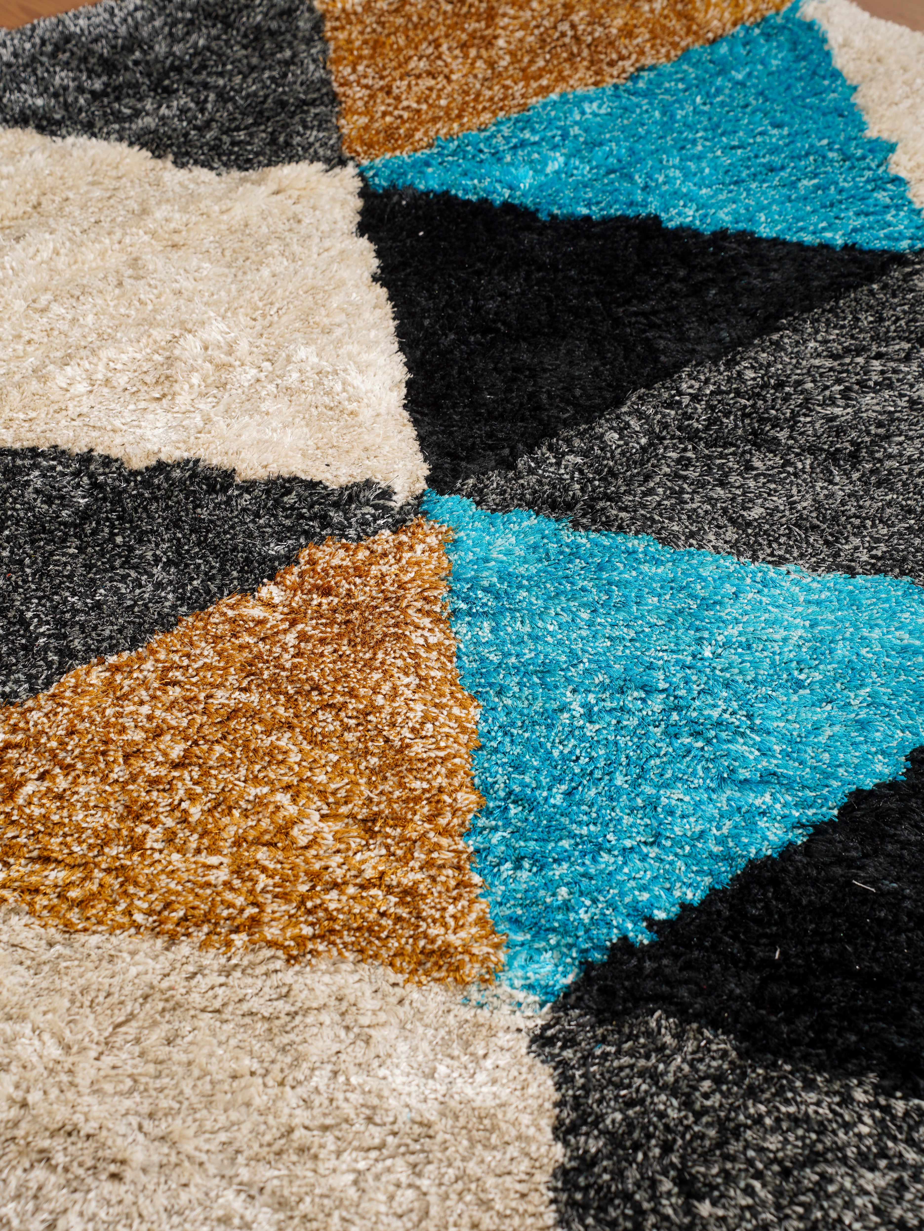 Triad Hand Tufted Shag Rug
