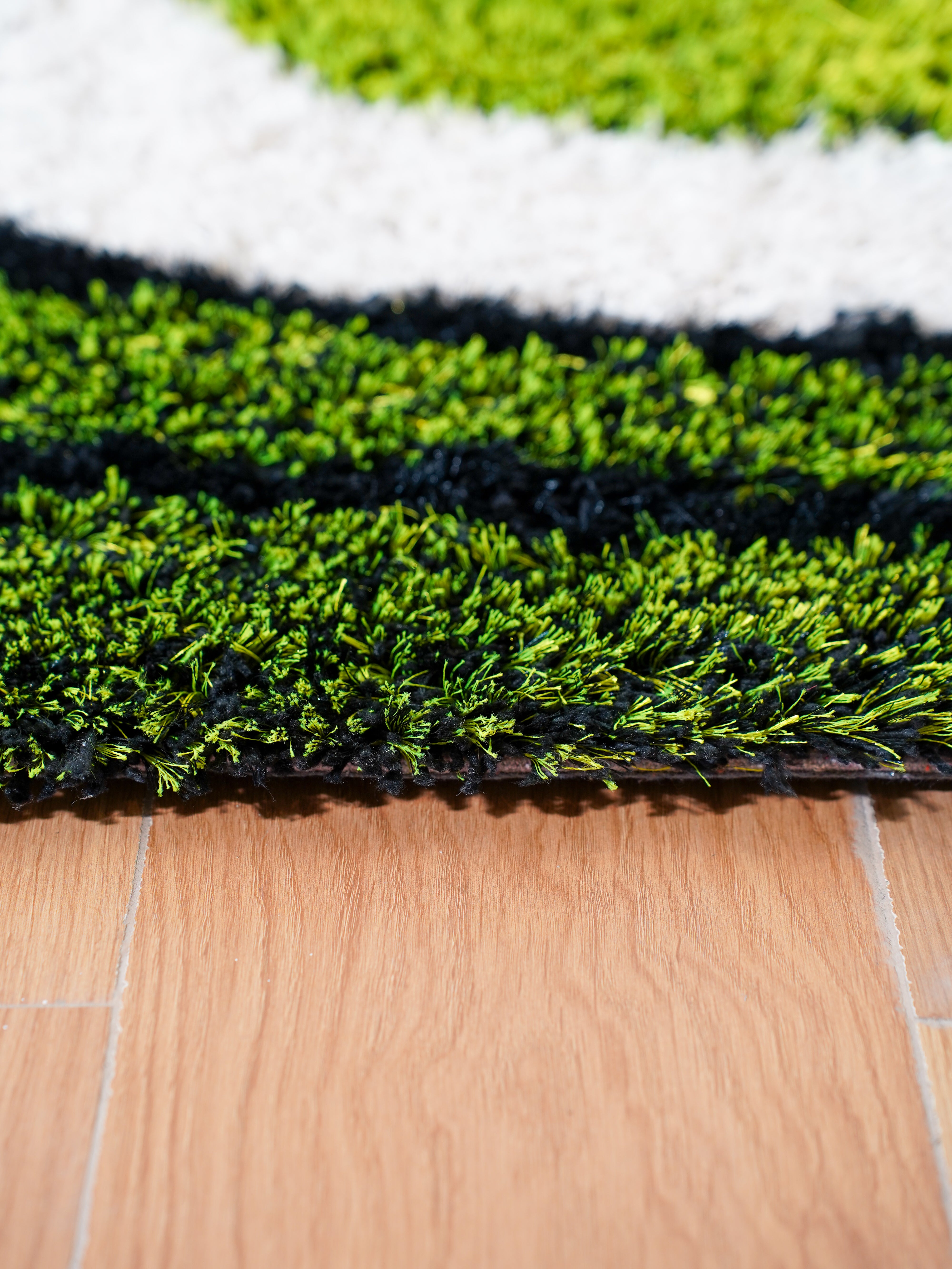Qira Hand Tufted Shag Rug