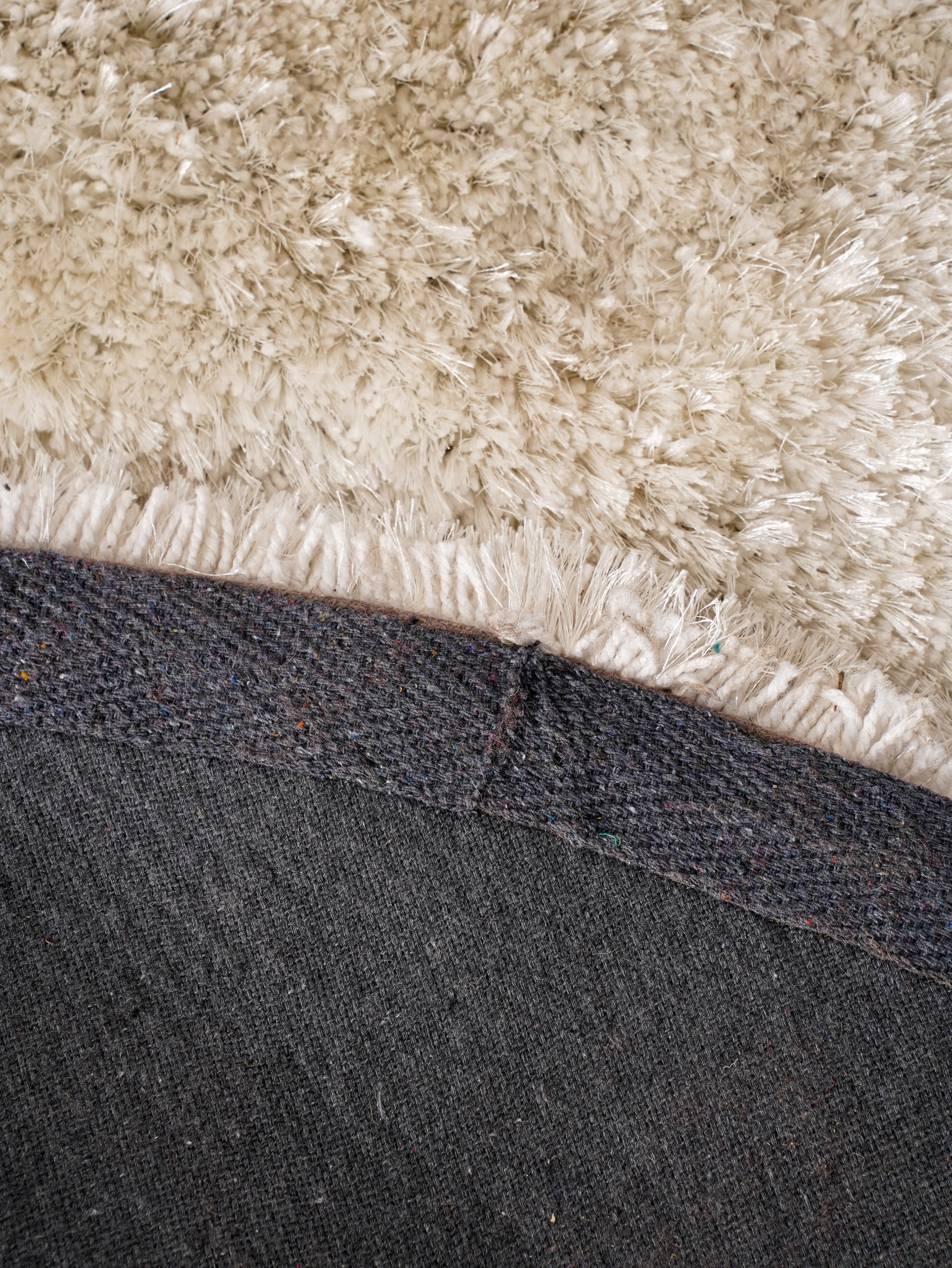 White Hand Tufted Shag Polyester Rug