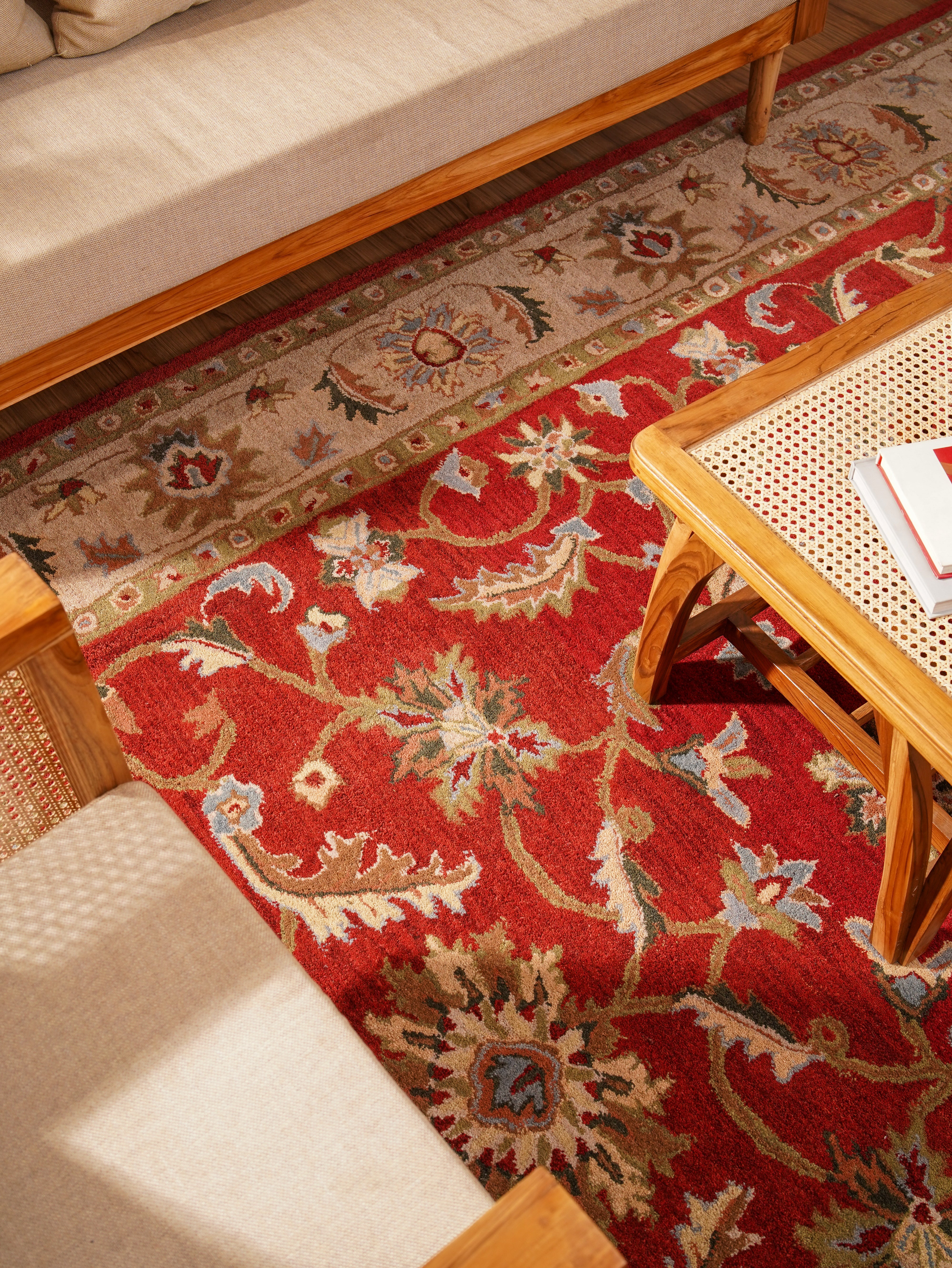 Rajata Hand Tufted Oriental Rug