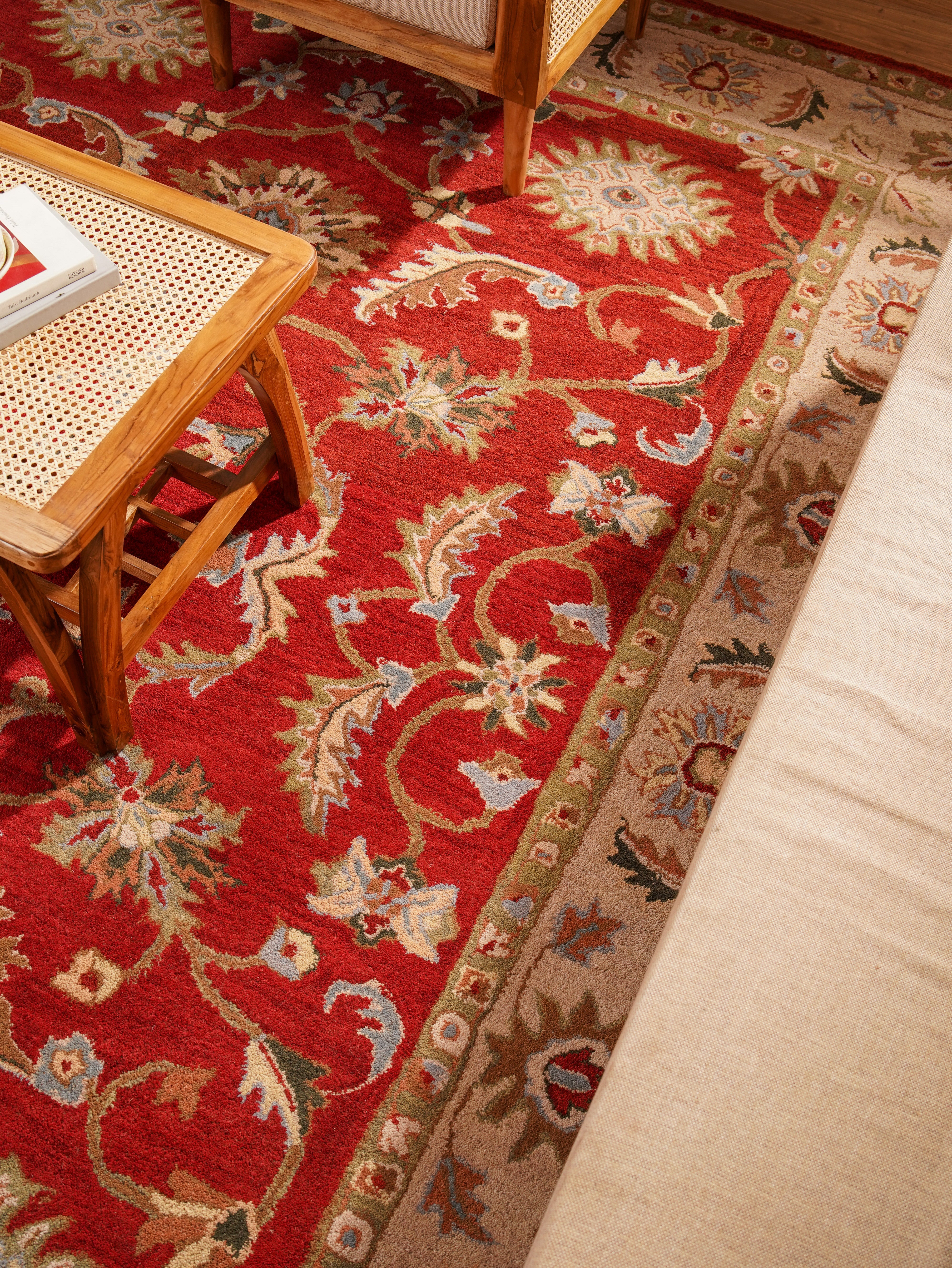 Rajata Hand Tufted Oriental Rug