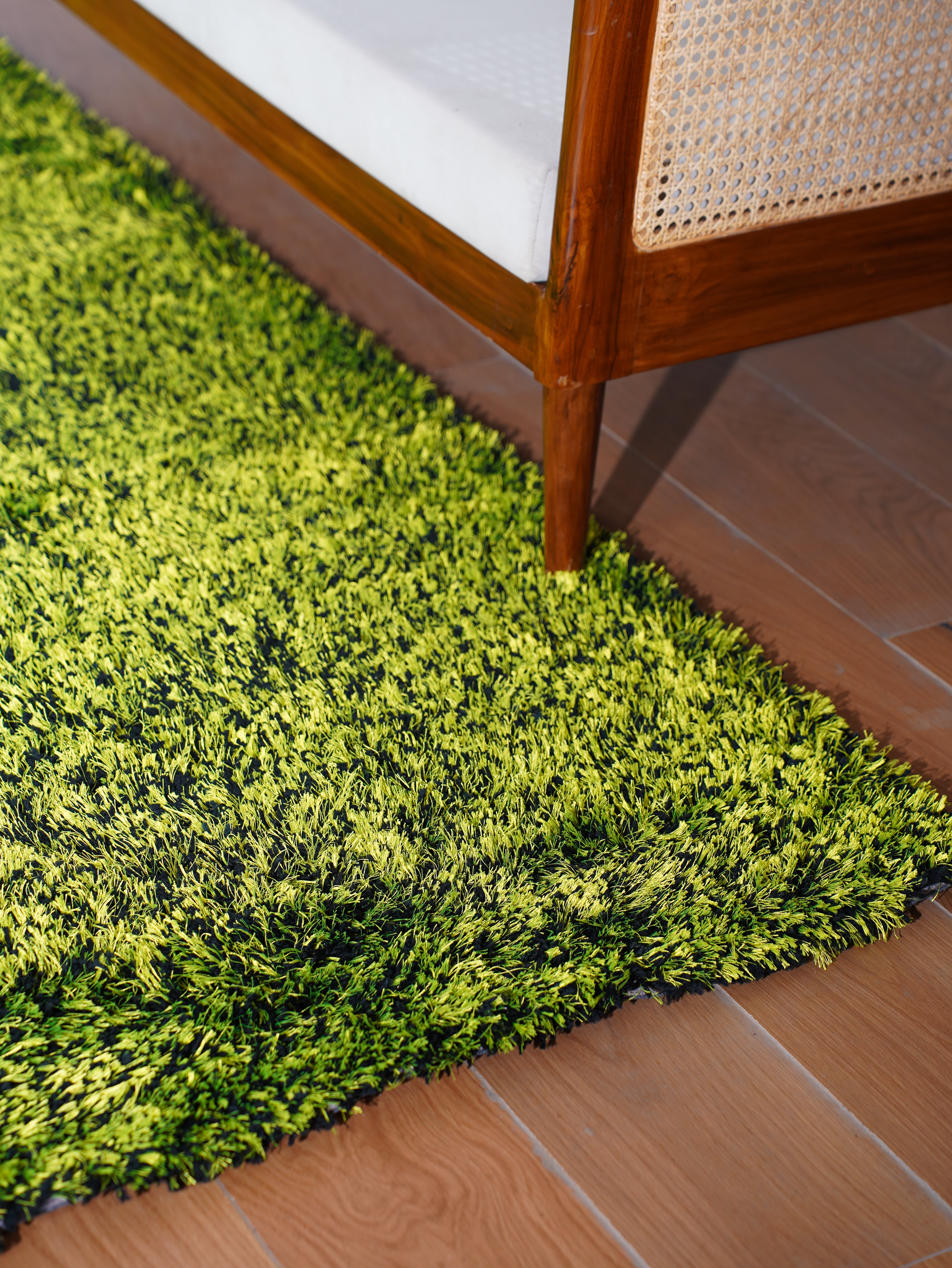 Solid Green Shag Polyester Area Rug