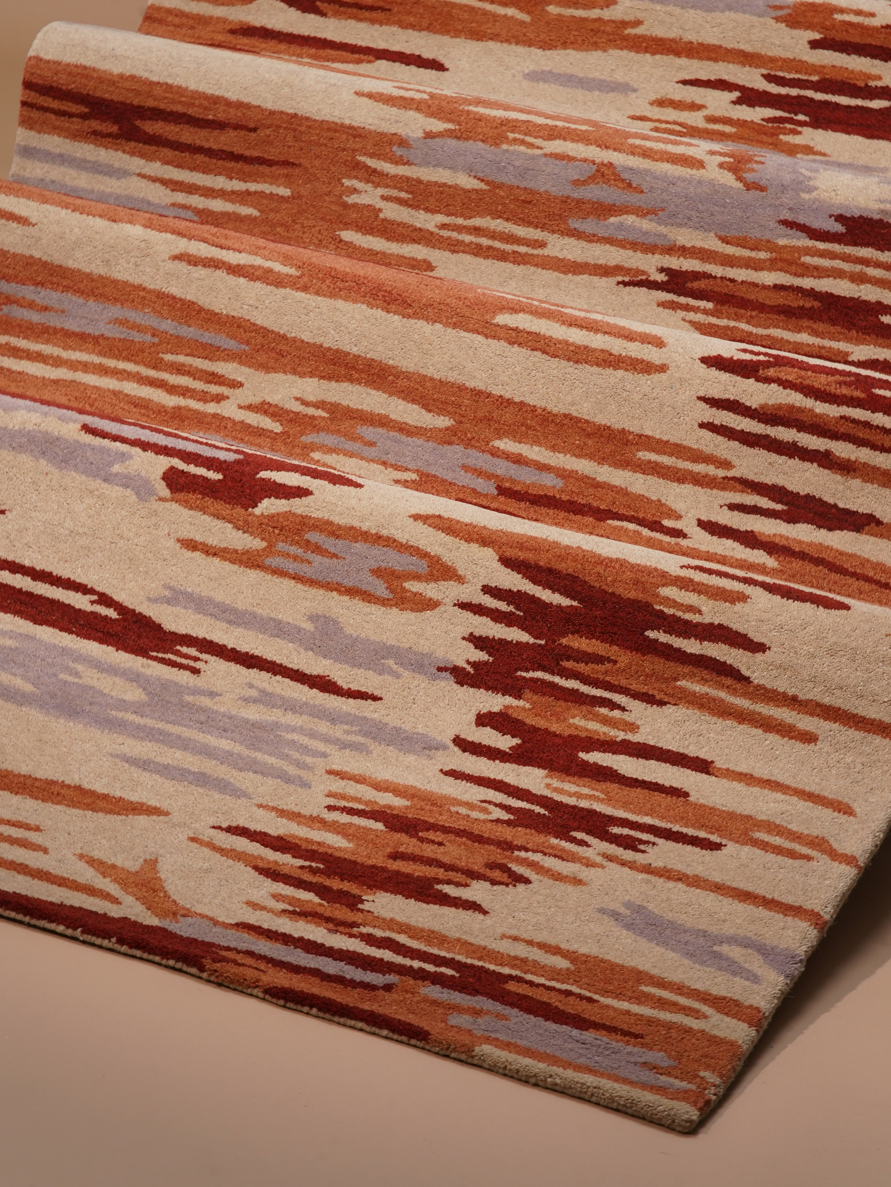 Vibrato Hand Tufted Abstract Wool Area Rug
