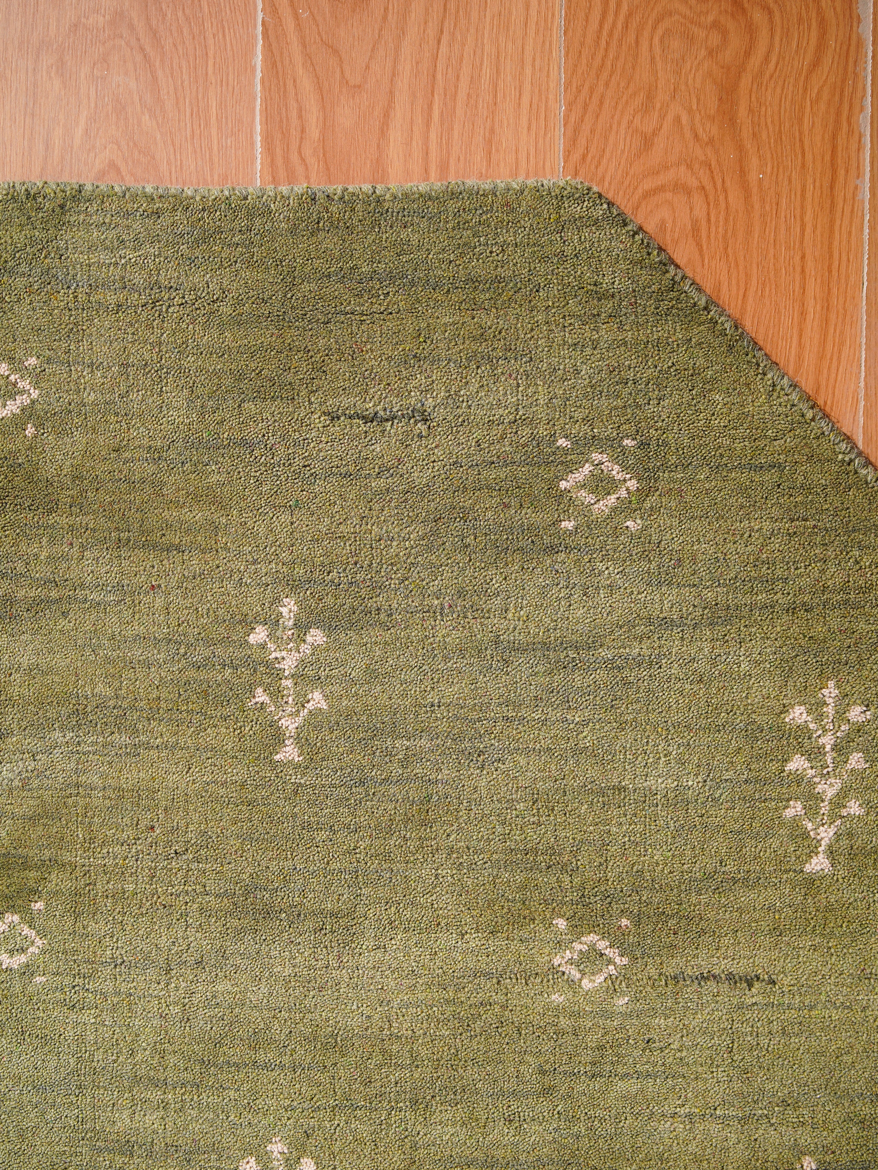 Elysian Hand Knotted Wool Rug