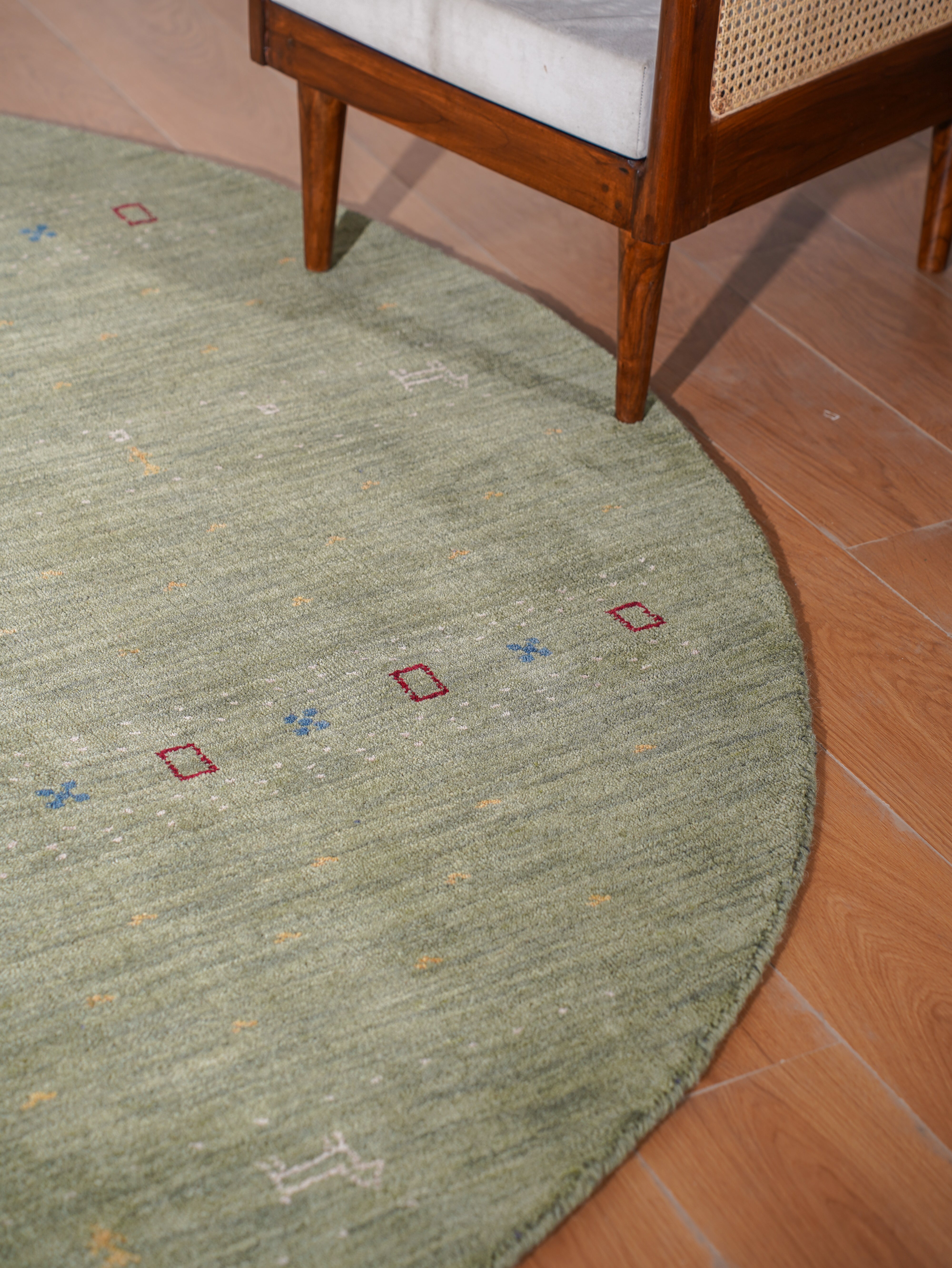 Kian Hand Knotted Wool Area Rug
