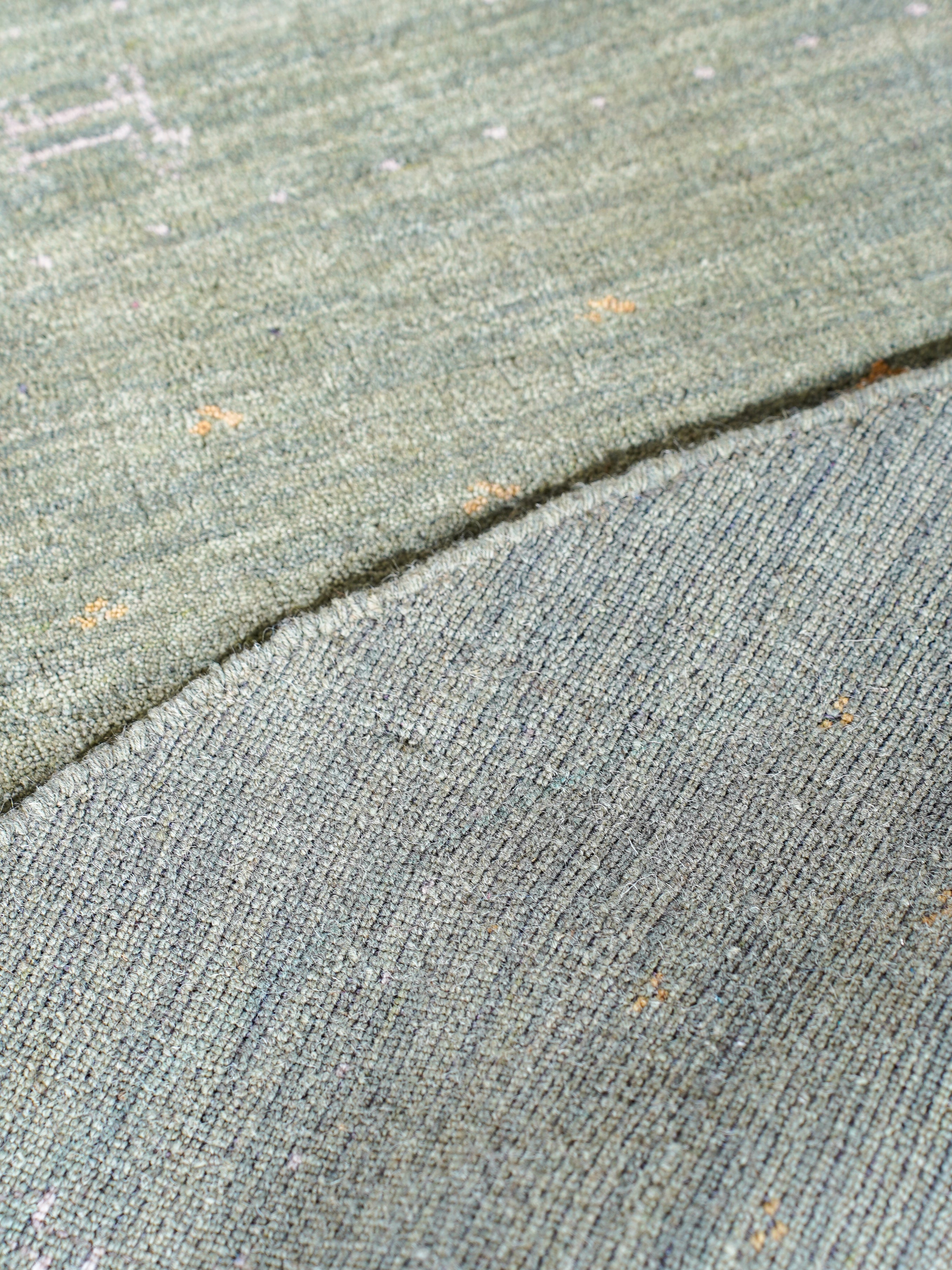 Kian Hand Knotted Wool Area Rug