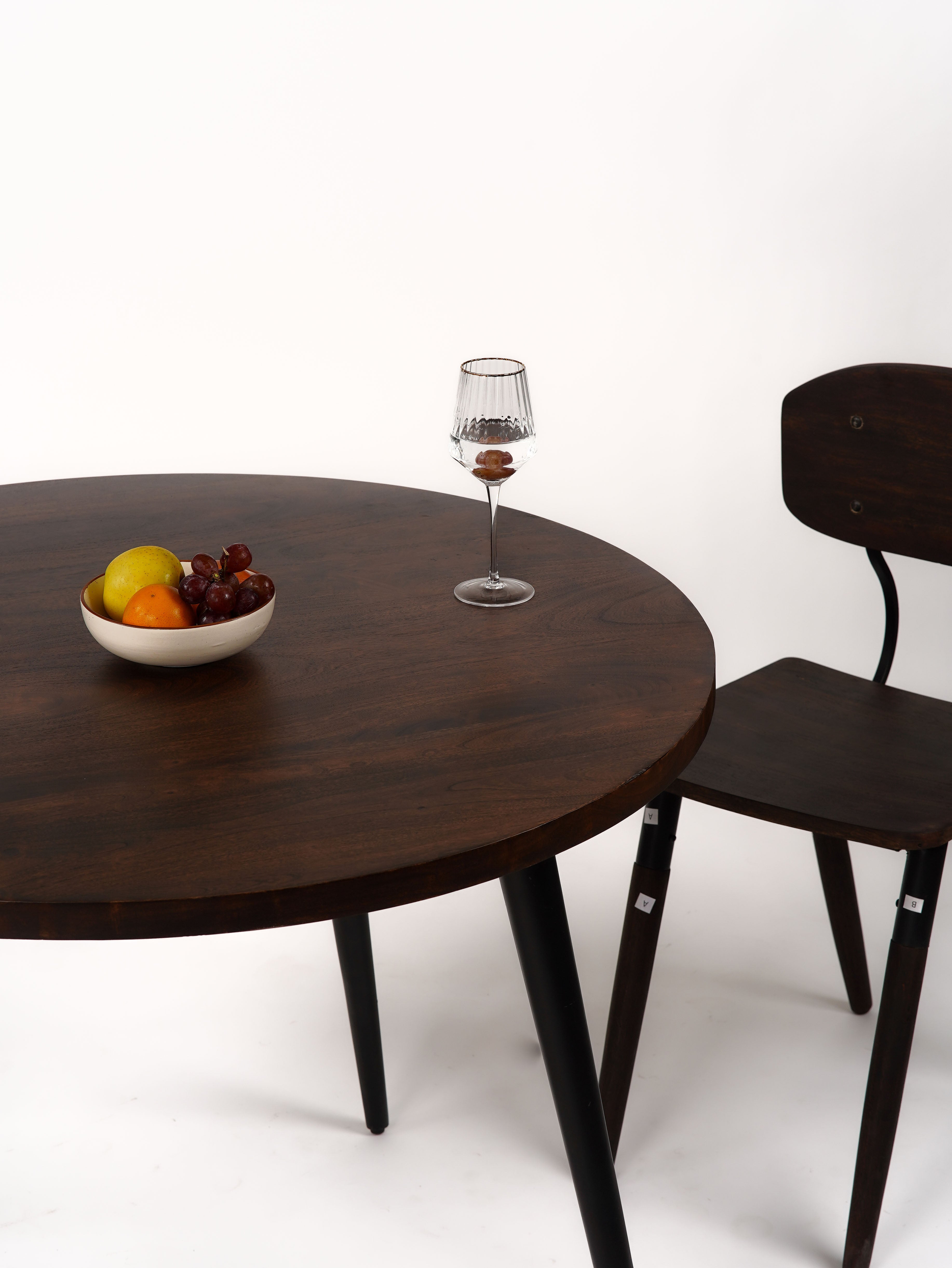 Magnolia Solid Wood Round Dining Table (42") - Walnut