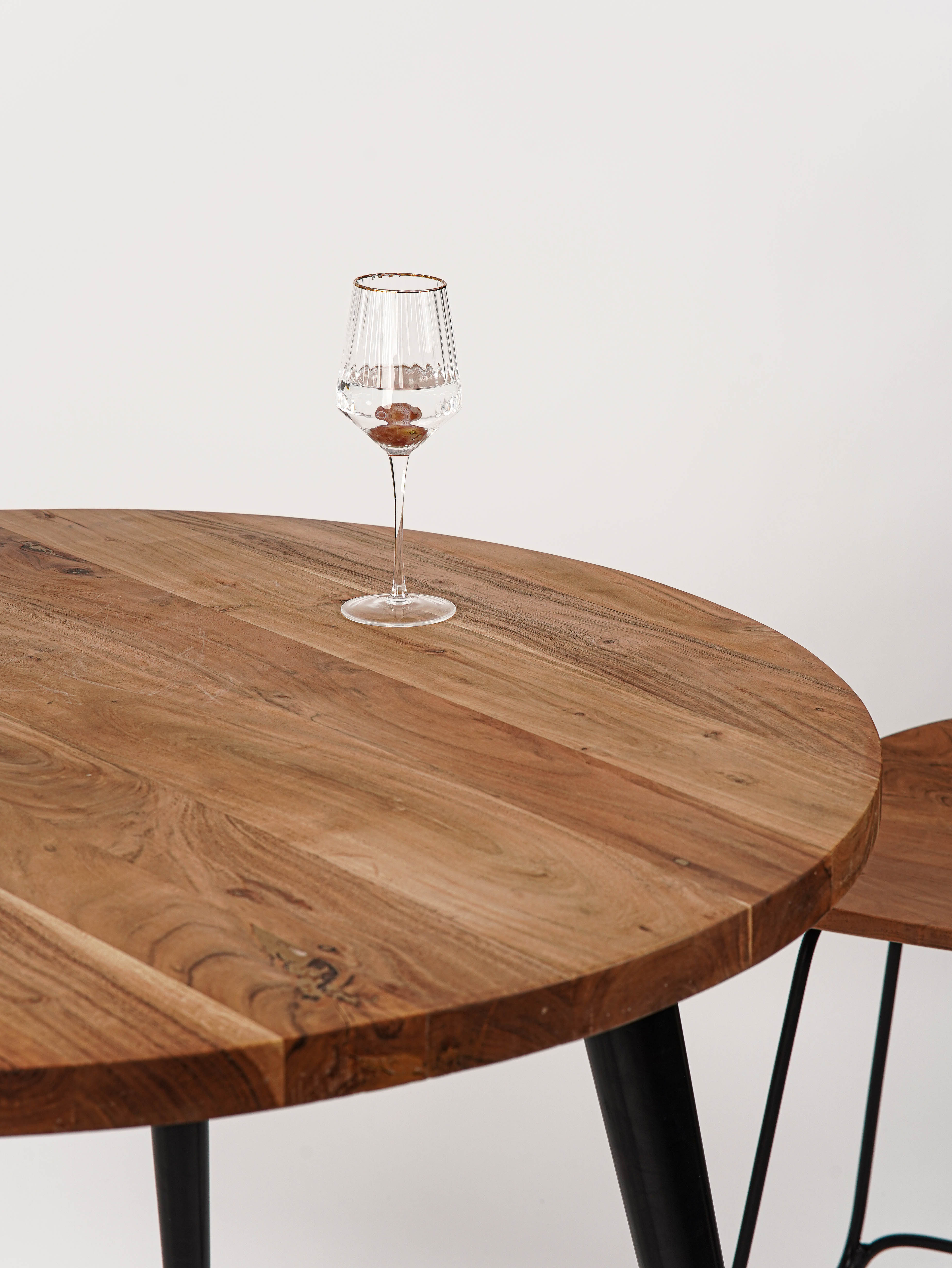 Magnolia Solid Wood Round Bar Table (42") - Natural