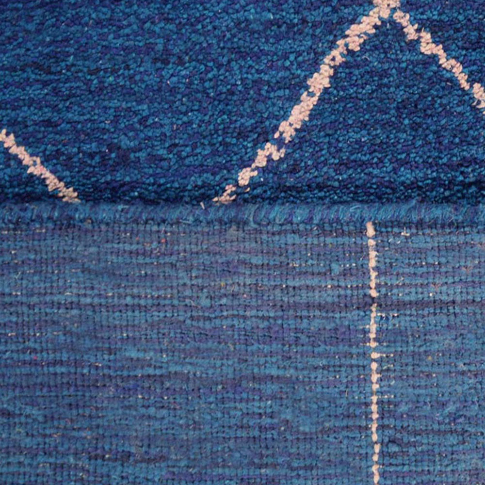 Vedika Hand Knotted Silk Blue Area Rug