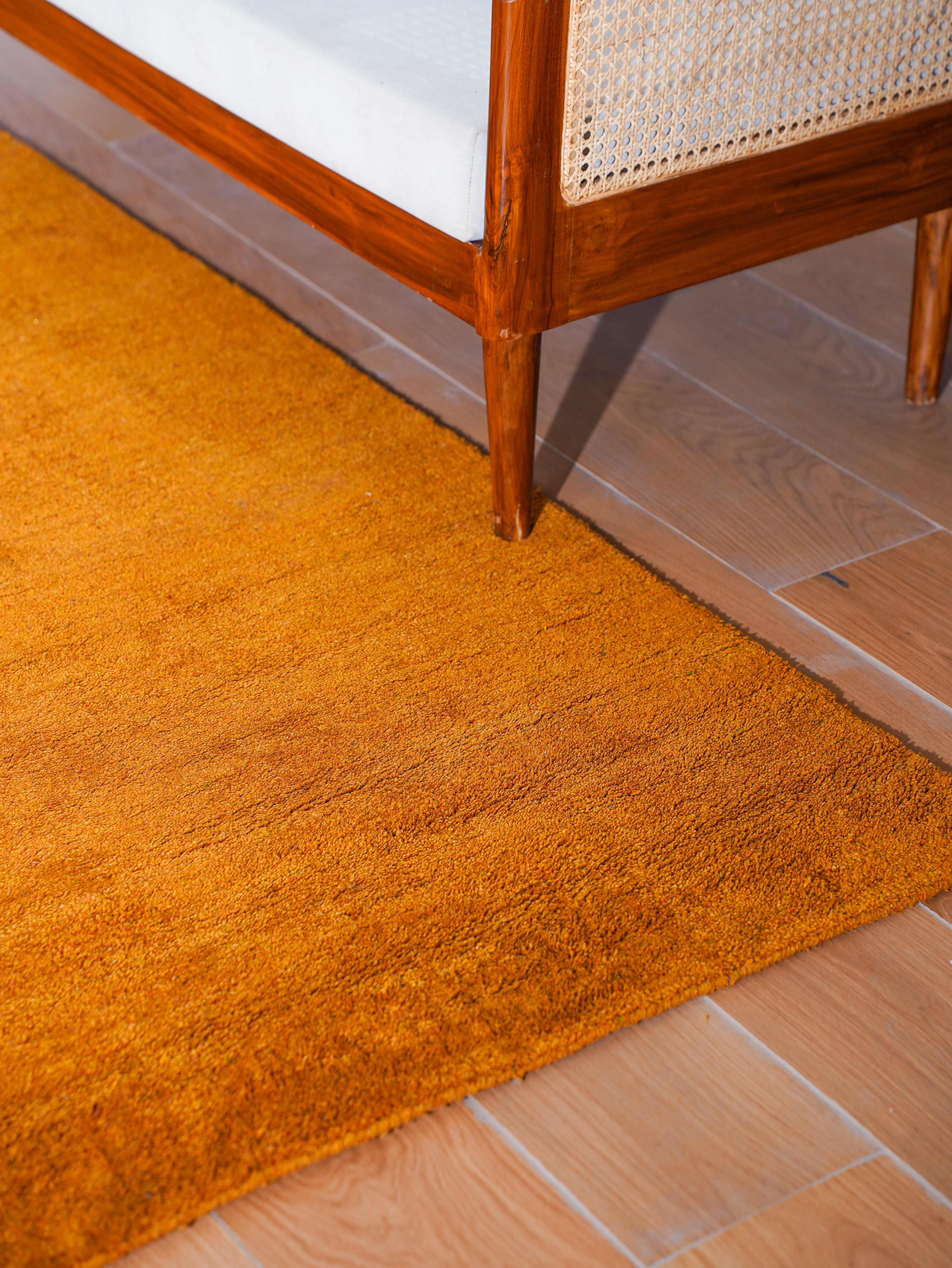 Solid Hand Knotted Silk & Wool Rug
