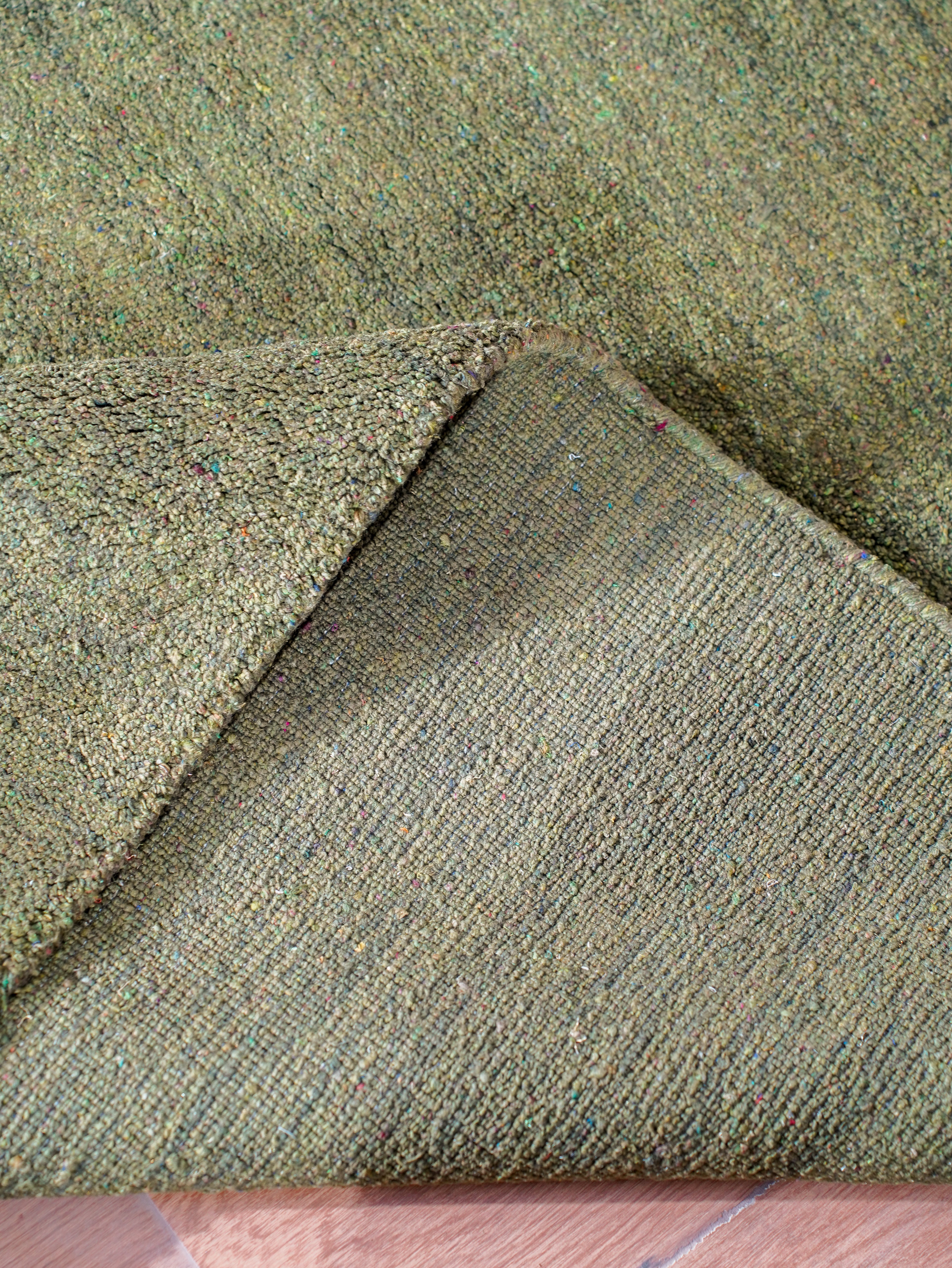 Solid Hand Knotted Silk & Wool Rug