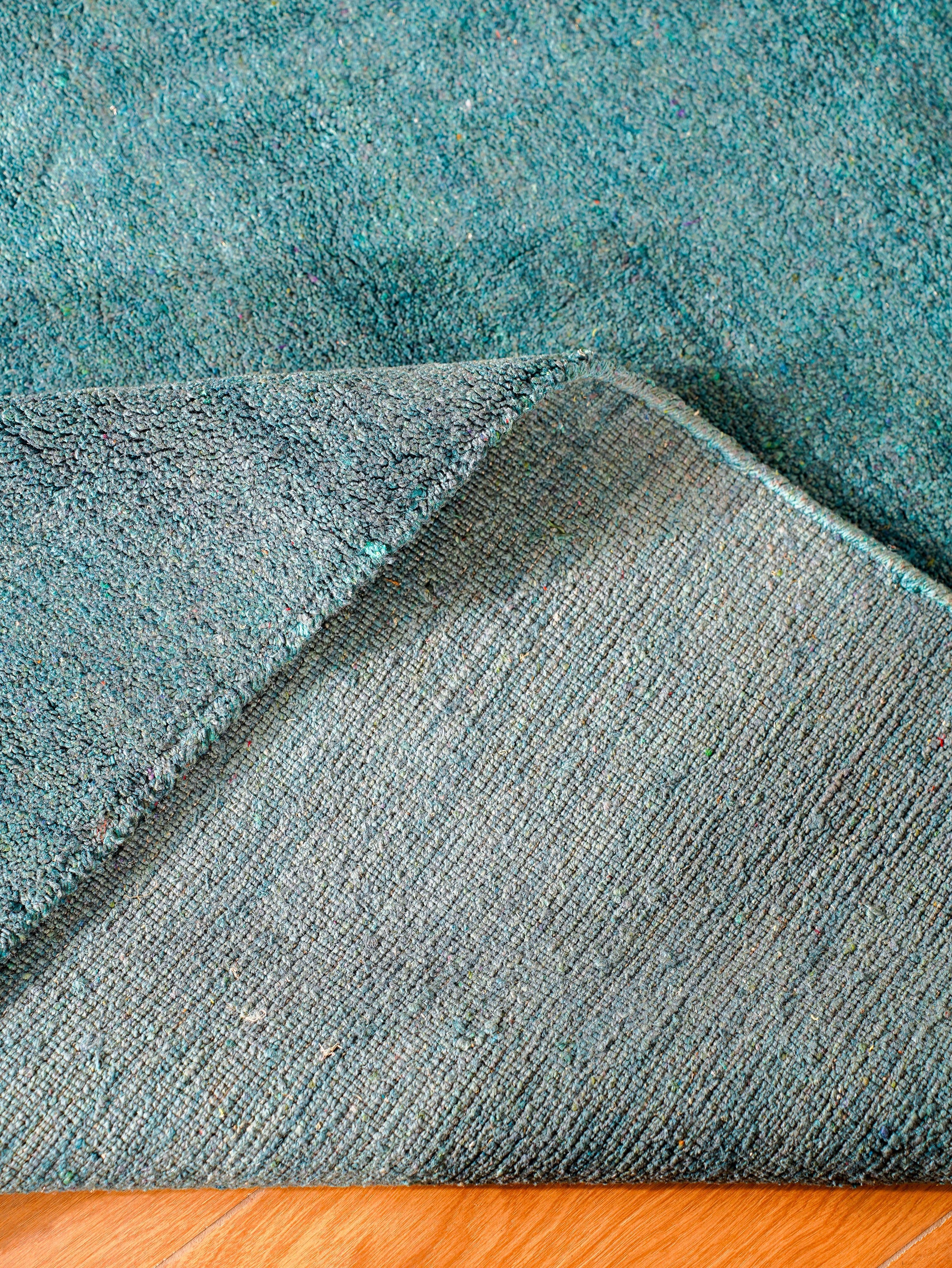 Solid Hand Knotted Silk & Wool Rug