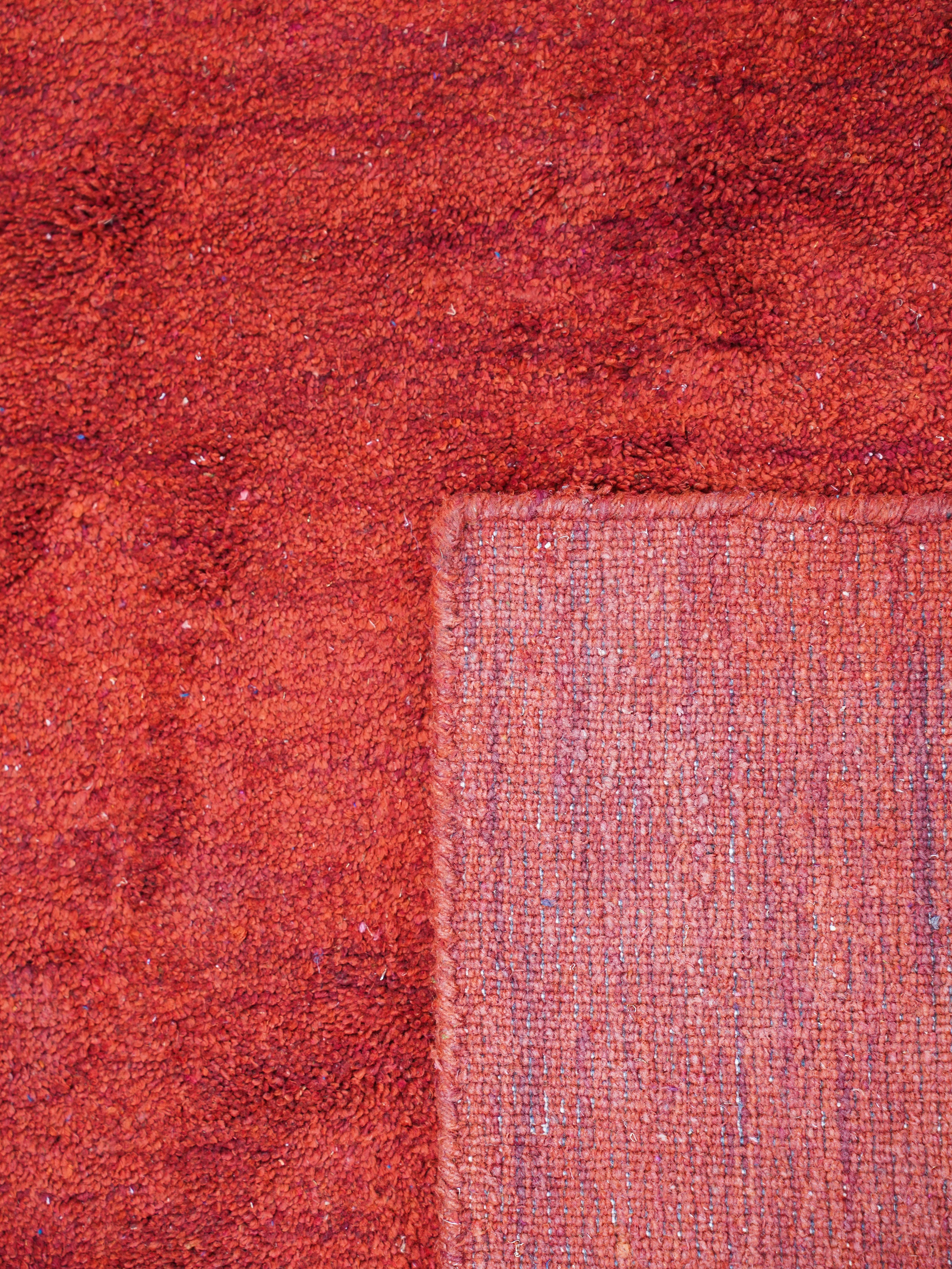 Solid Hand Knotted Silk & Wool Rug