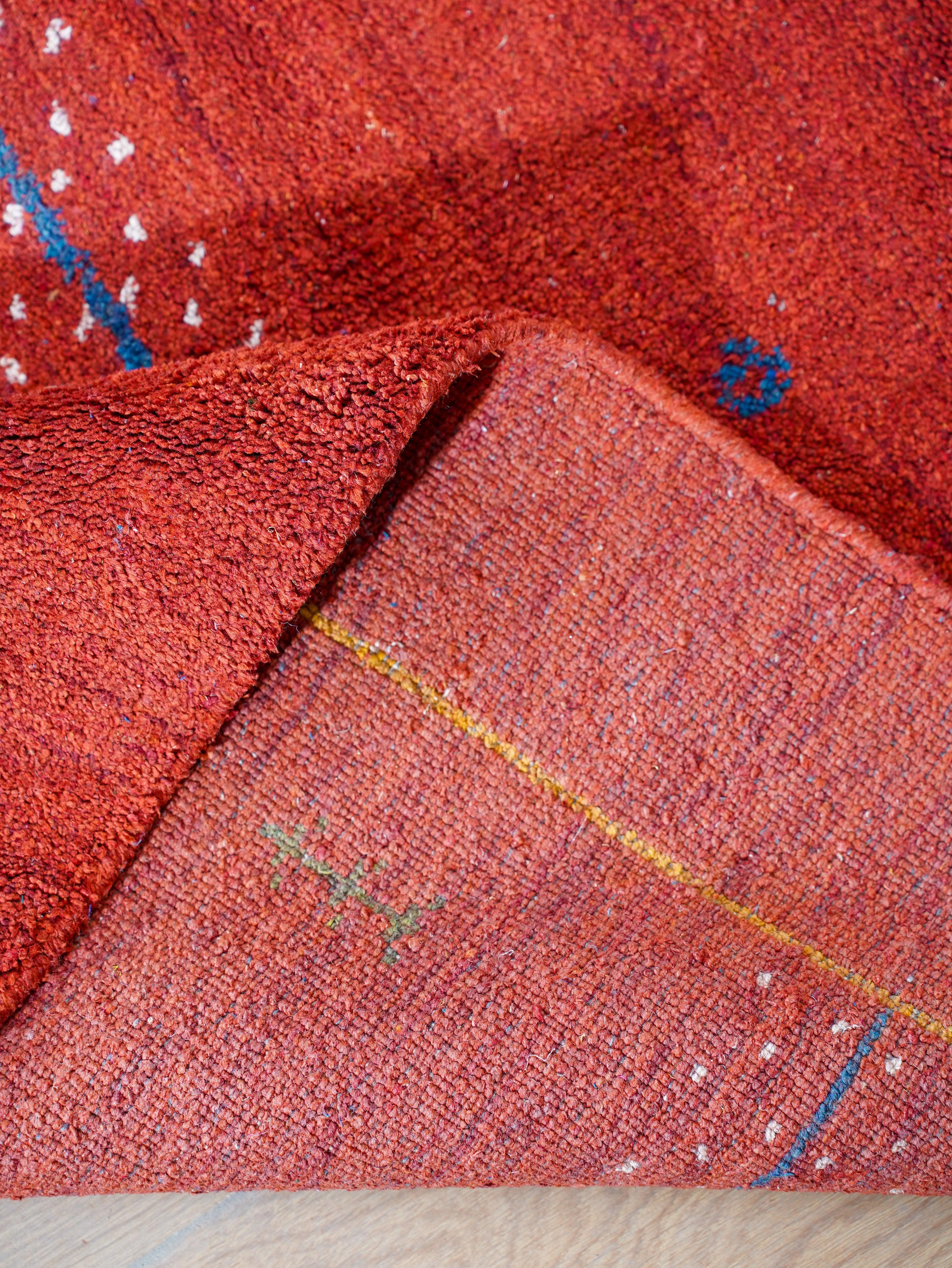 Glen Hand Knotted Loom Silk Mix Area Rug
