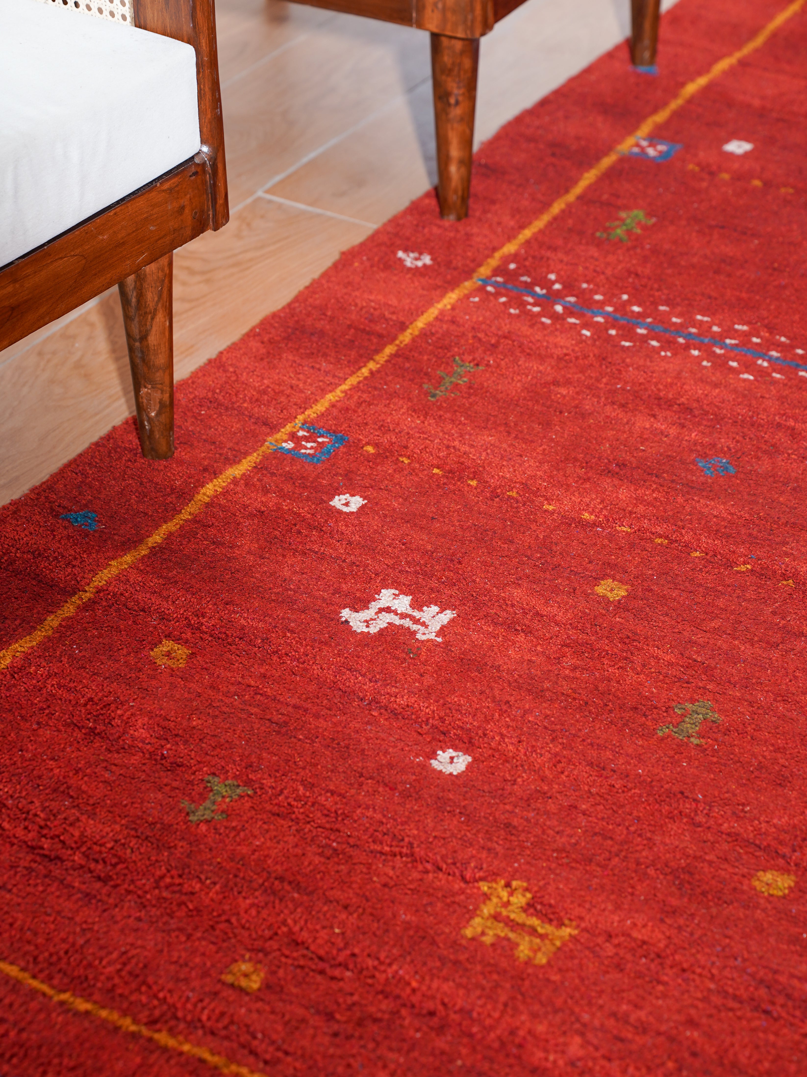 Glen Hand Knotted Loom Silk Mix Area Rug