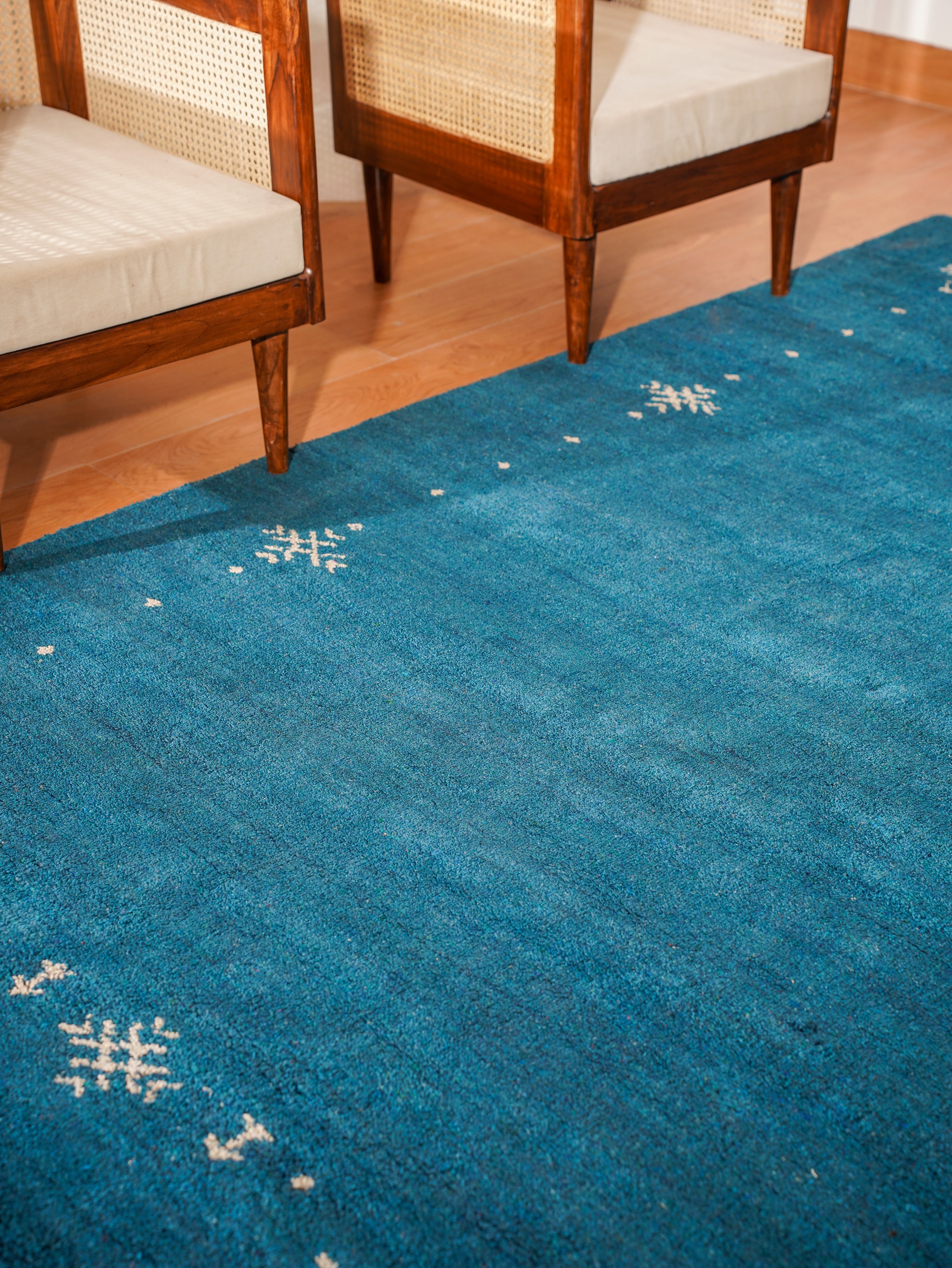 Neil Hand Knotted Silk & Wool Beige Area Rug
