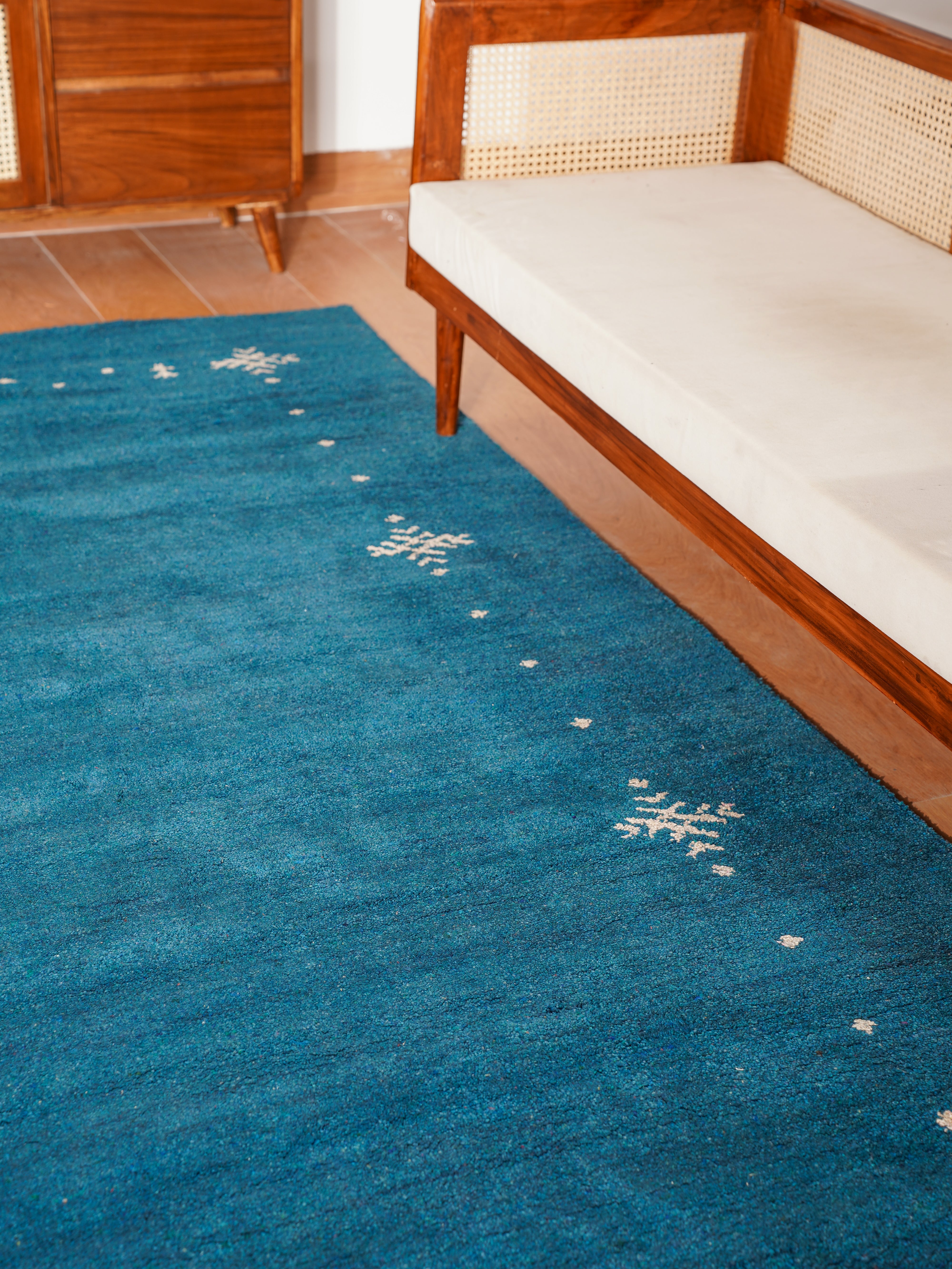 Neil Hand Knotted Silk & Wool Beige Area Rug