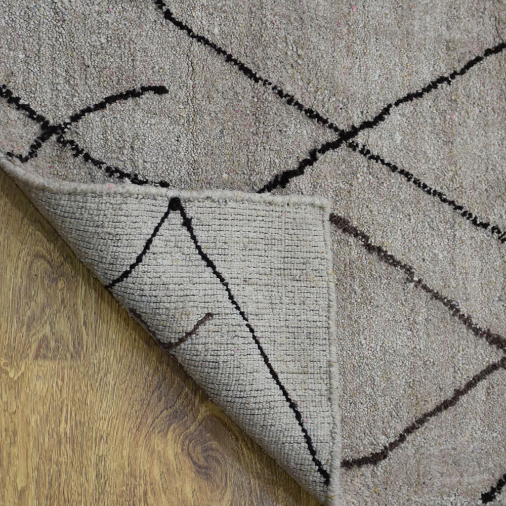 Niseko Hand Knotted Loom Silk Mix Area Rug