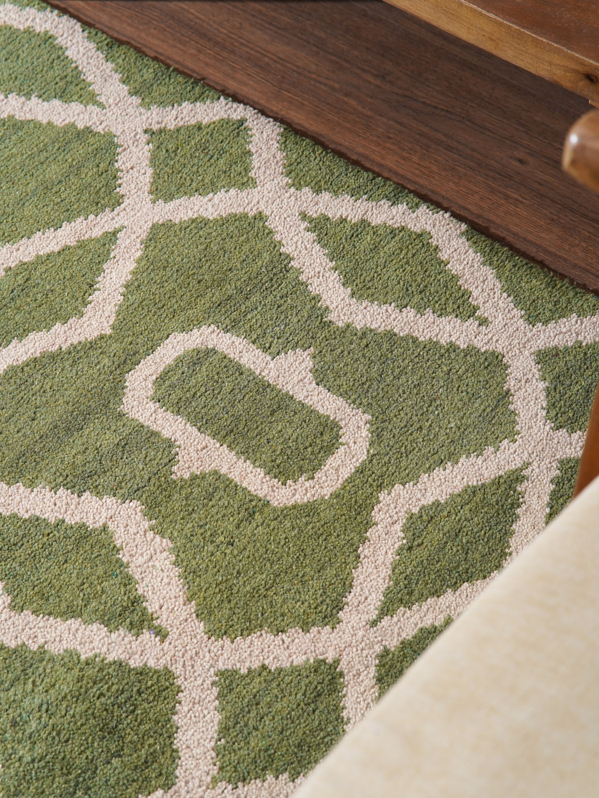 Azure Hand Knotted Wool Green Area Rug