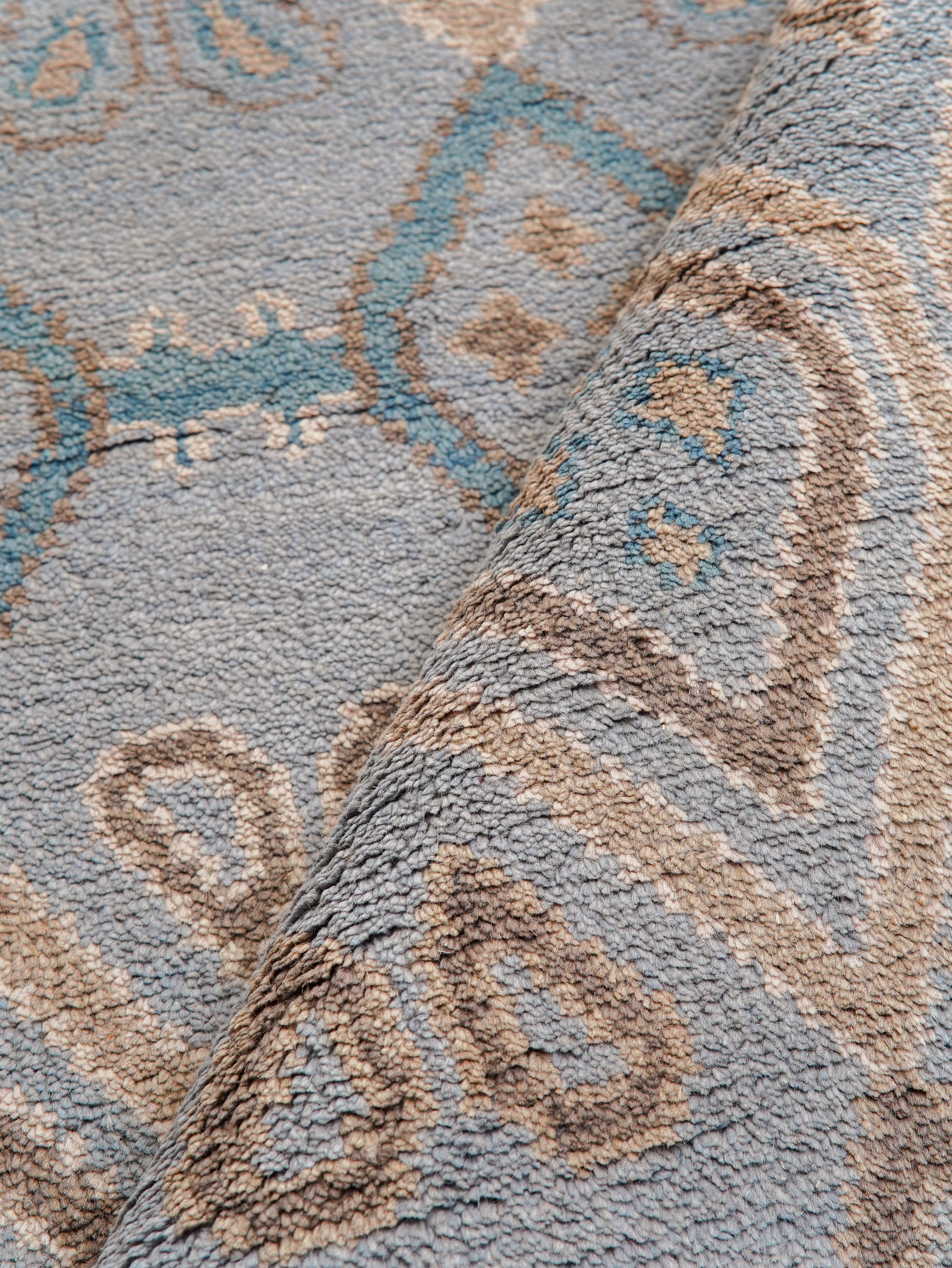Sera Hand Knotted Wool Rug