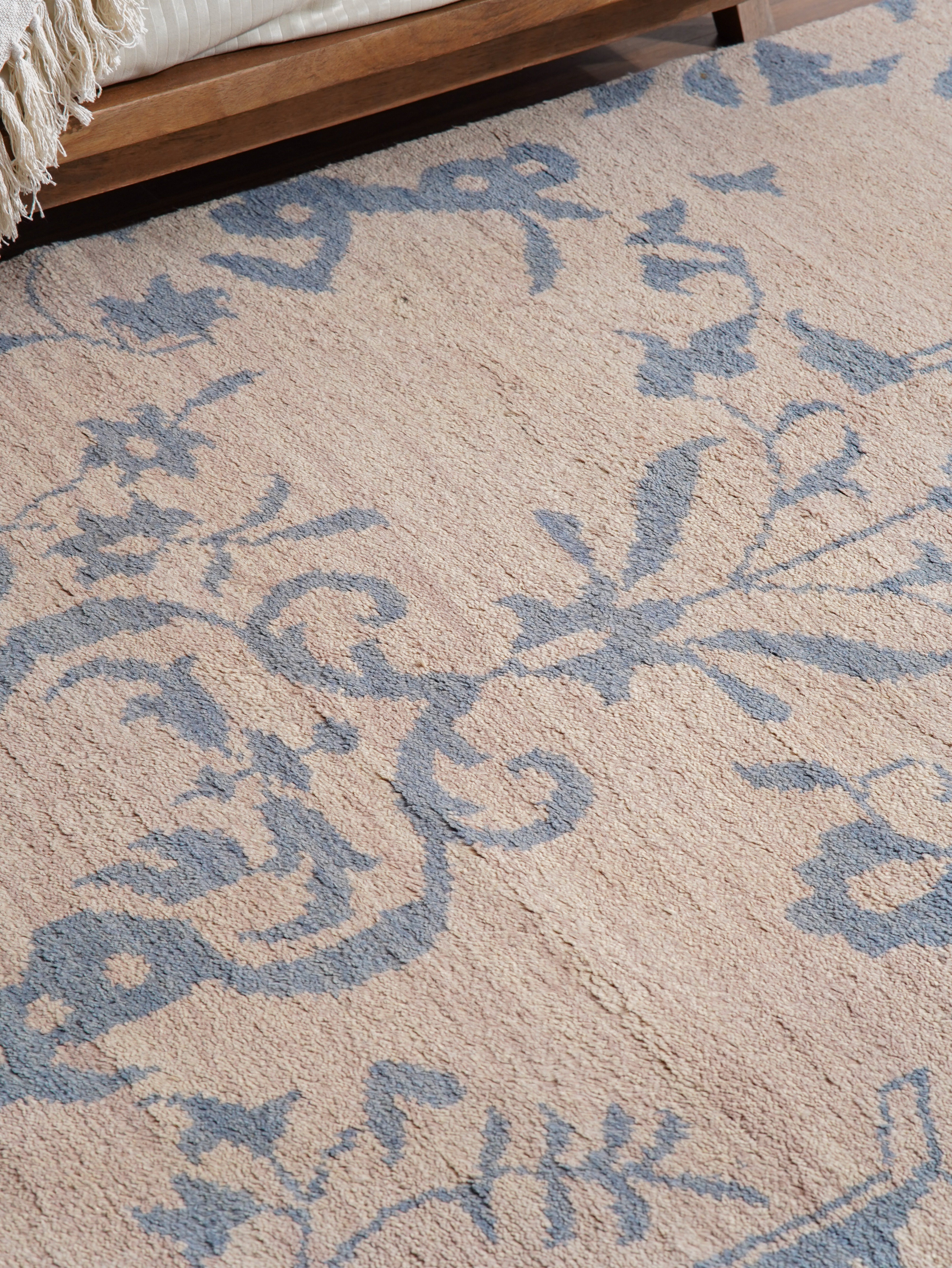 Bleu Hand Knotted Wool Rug