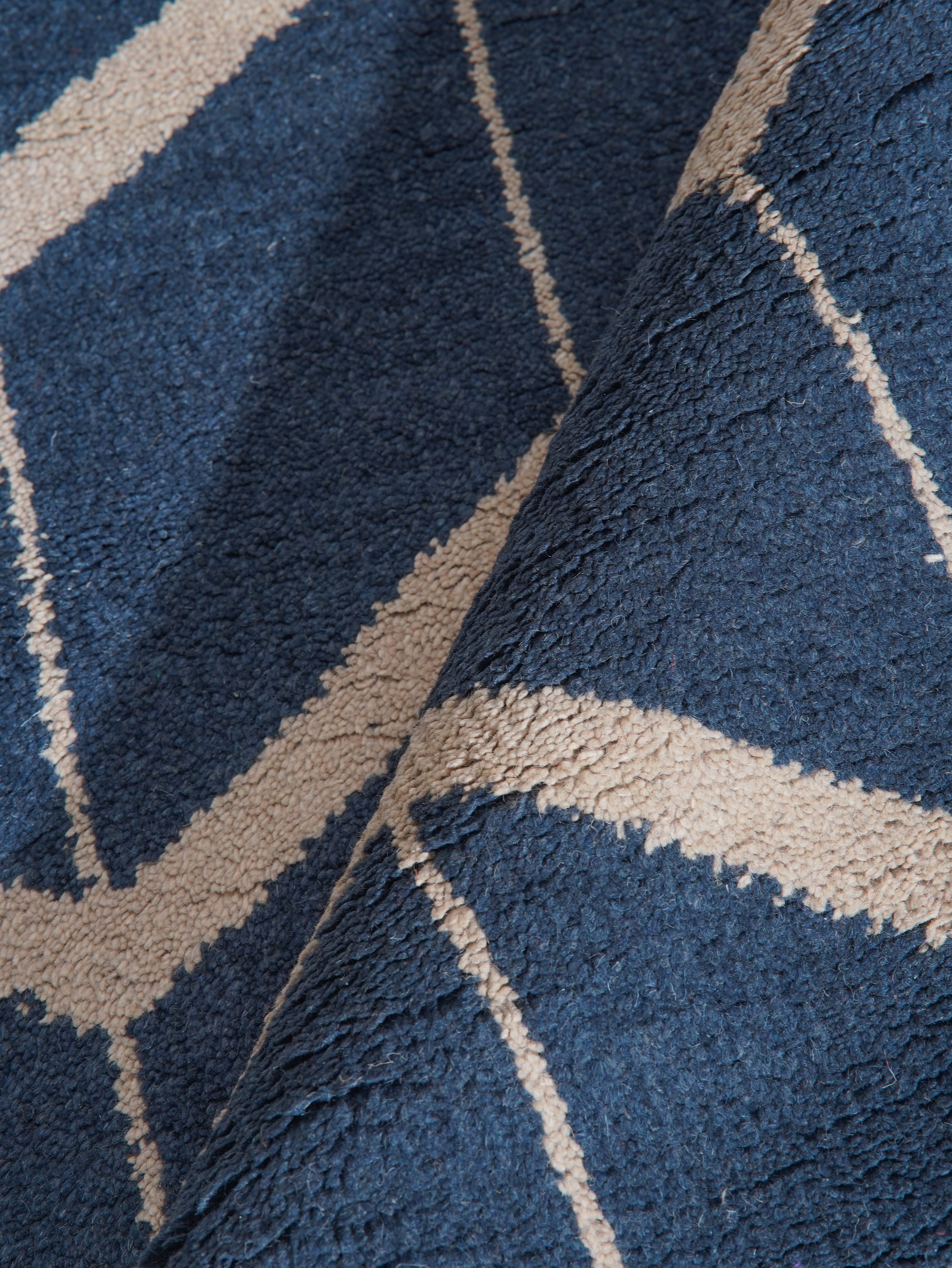 Chevron Hand Knotted Wool Area Rug