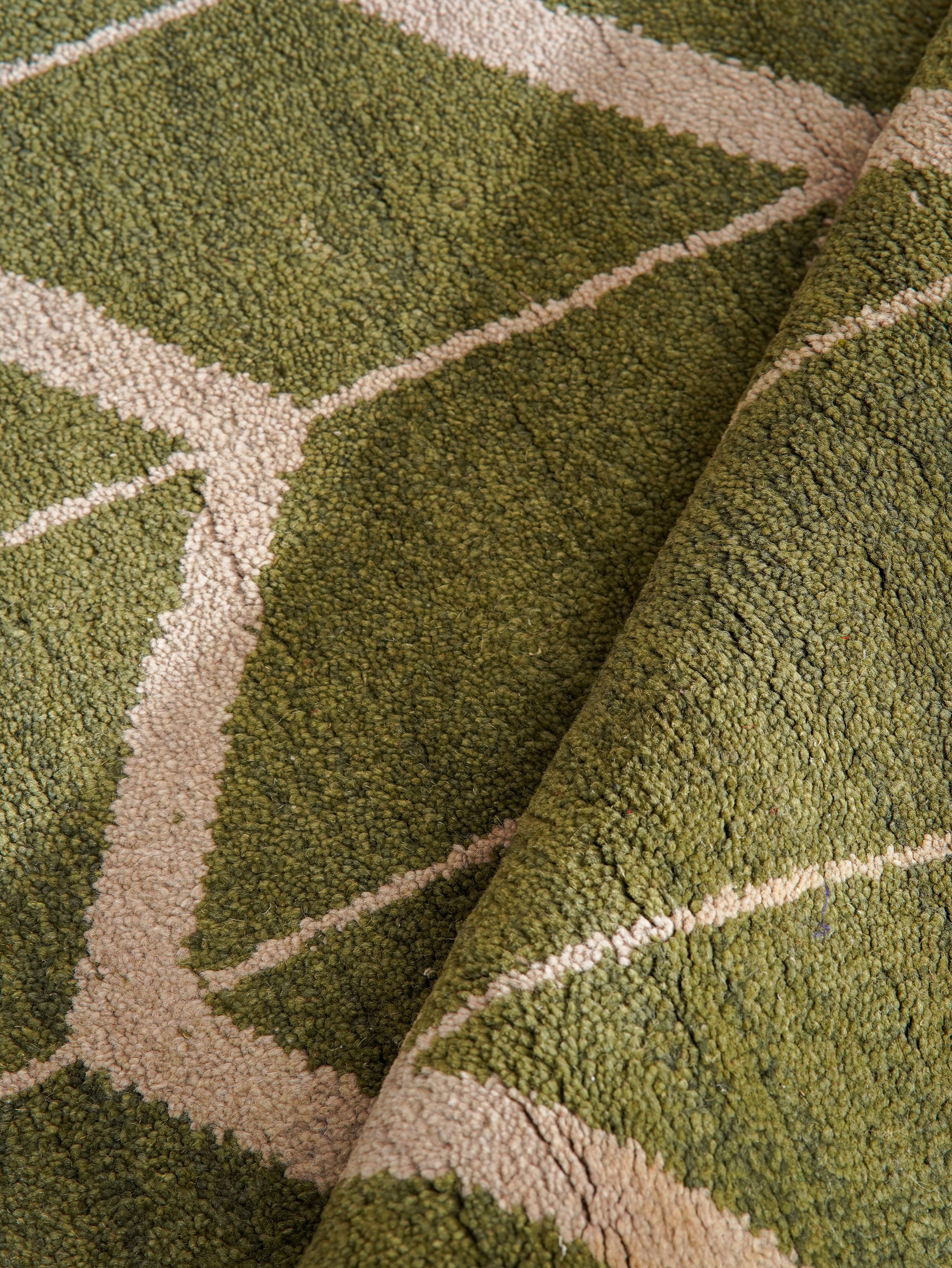Chevron Hand Knotted Wool Area Rug