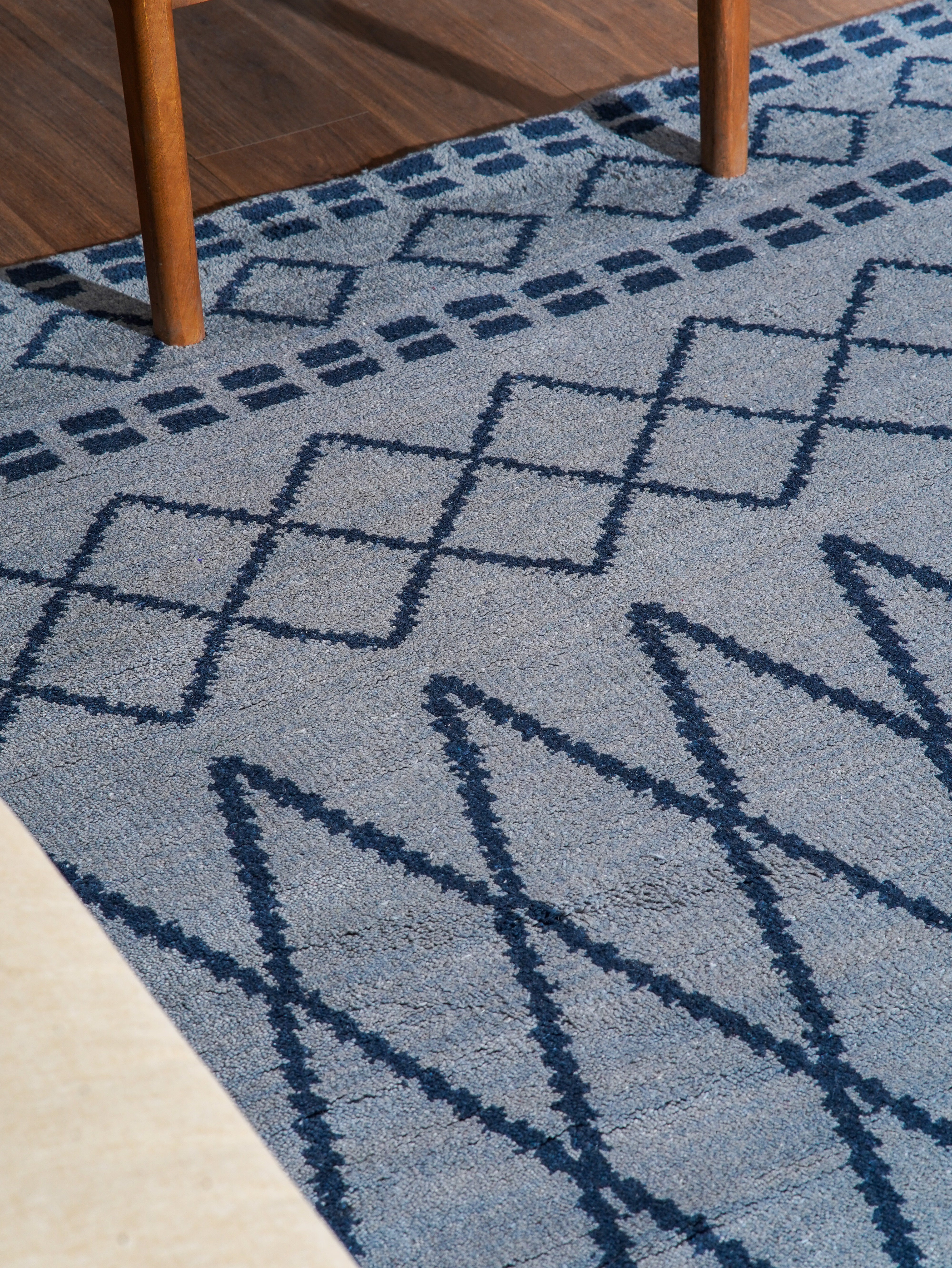 Jyoti Hand Knotted Wool Rug