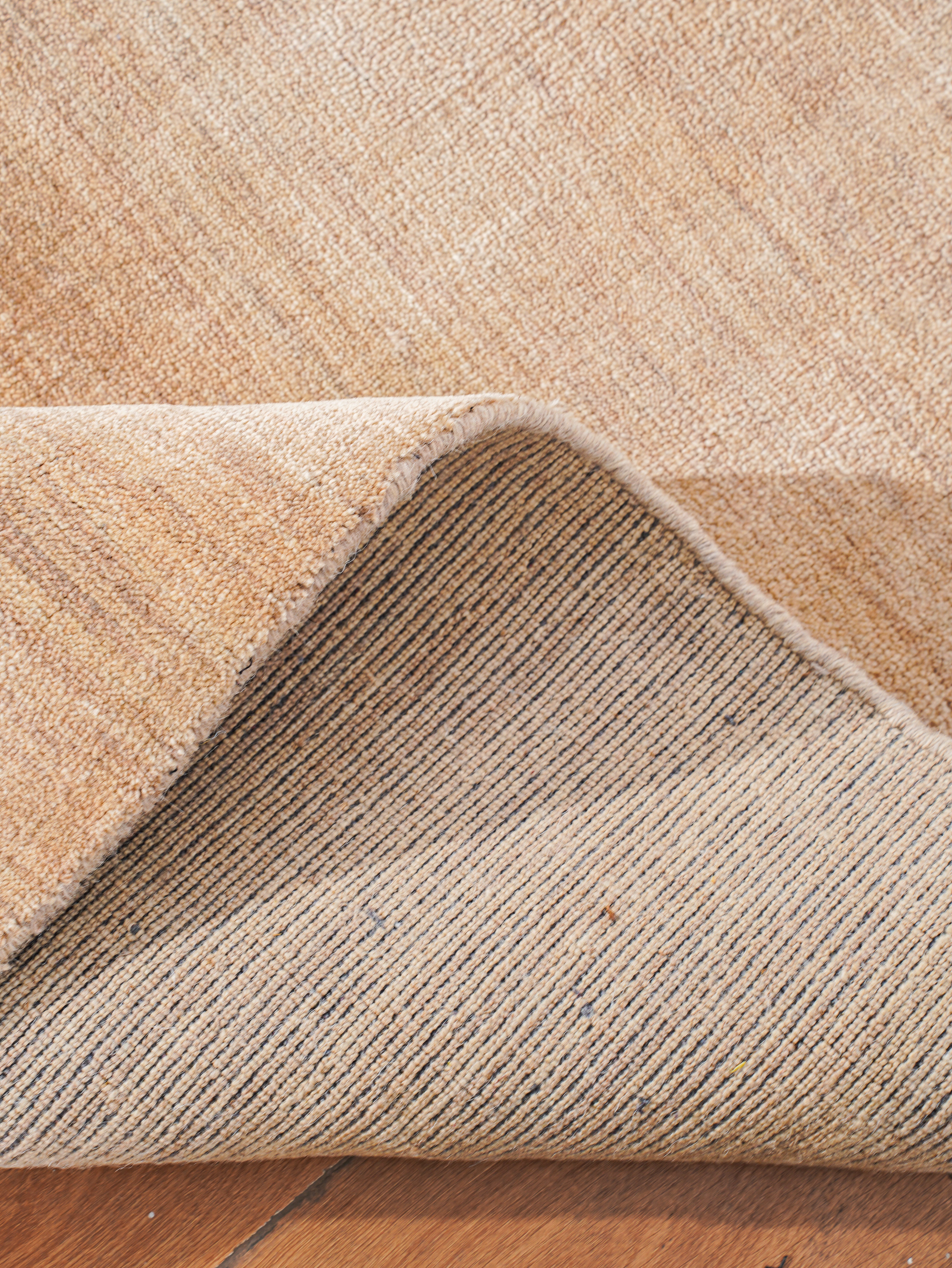 Luxury Hand-Knotted Solid Area Rug – Timeless Modern Design